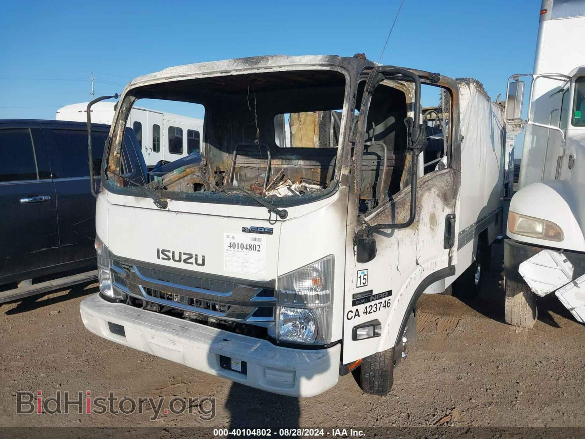 2018 ISUZU NPR - VIN: 54DB4W1B8JS801082 - Photo 2