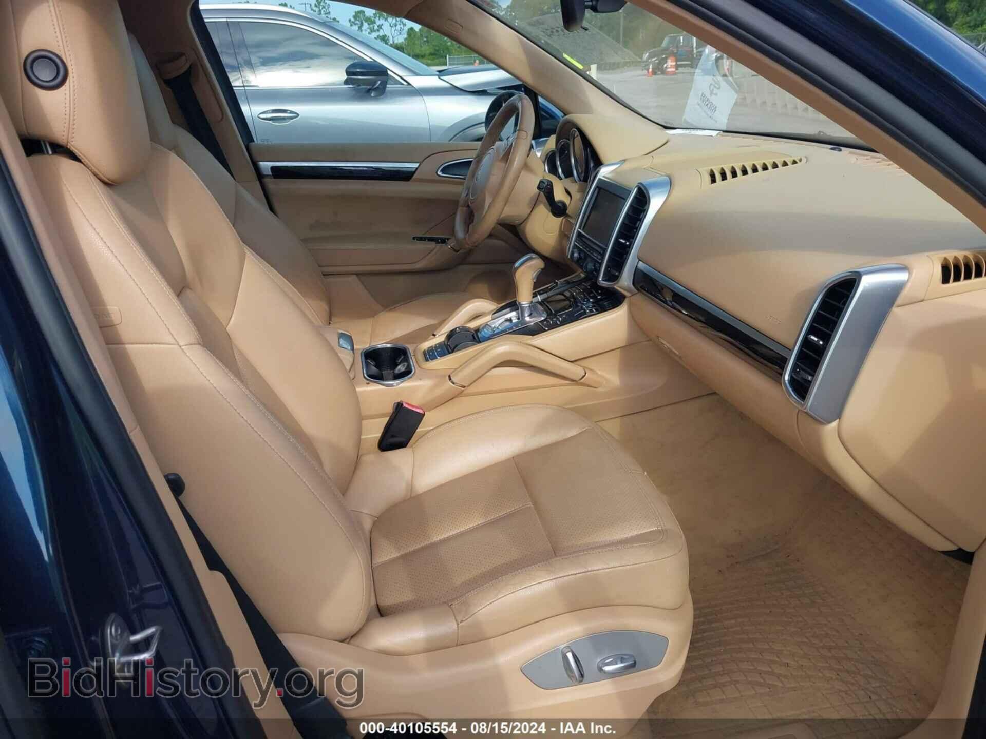 2011 PORSCHE CAYENNE - VIN: WP1AA2A20BLA06765 - Photo 5