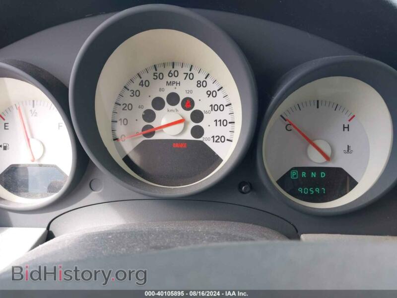 2007 Dodge CALIBER (VIN 1B3HB28B17D320687) — photo 7 of 11