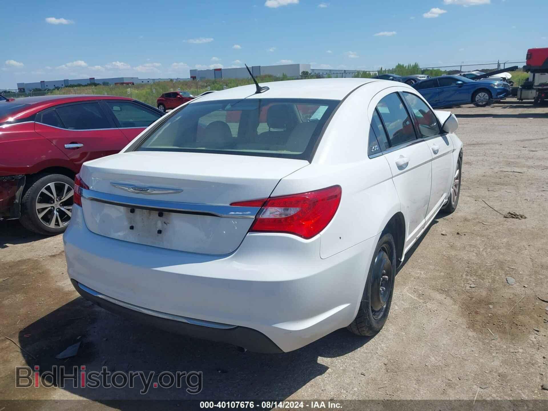 2014 CHRYSLER 200 - VIN: 1C3CCBBB2EN137695 - Фото 4