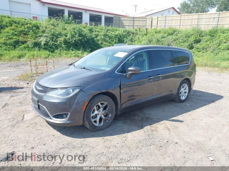 2018 Chrysler PACIFICA (VIN 2C4RC1FG9JR157218) — фото 2 из 16