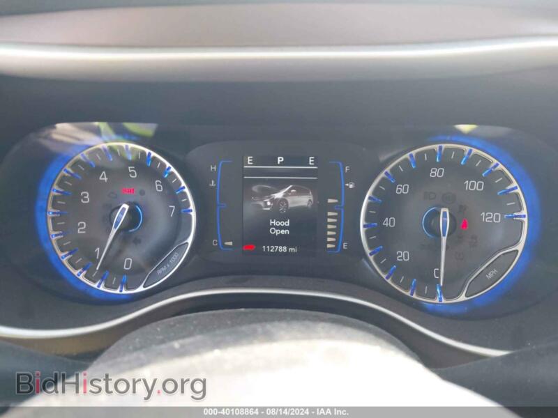 2018 Chrysler PACIFICA (VIN 2C4RC1FG9JR157218) — фото 7 из 16