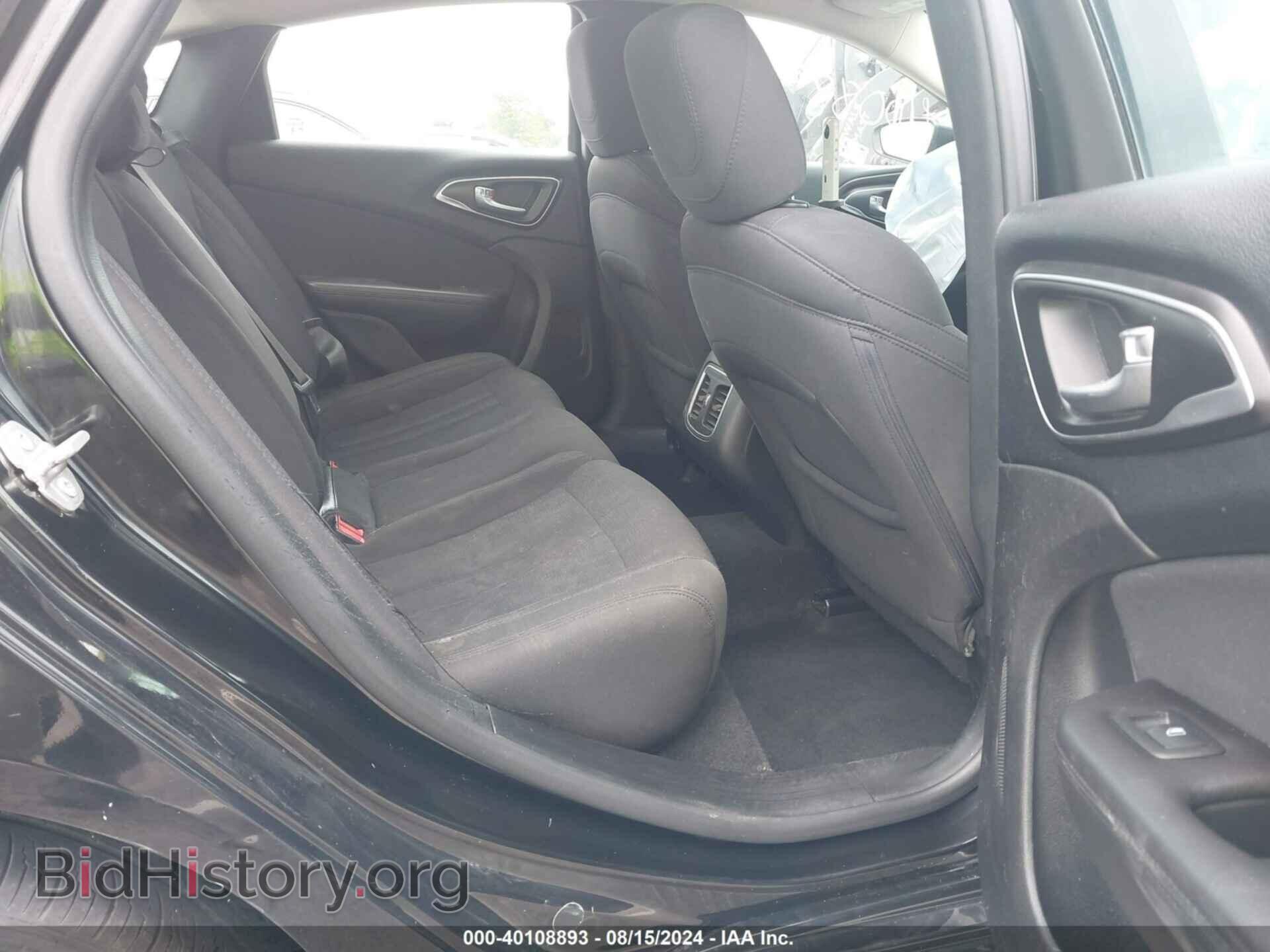 2016 CHRYSLER 200 - VIN: 1C3CCCAB6GN165462 - Фото 8