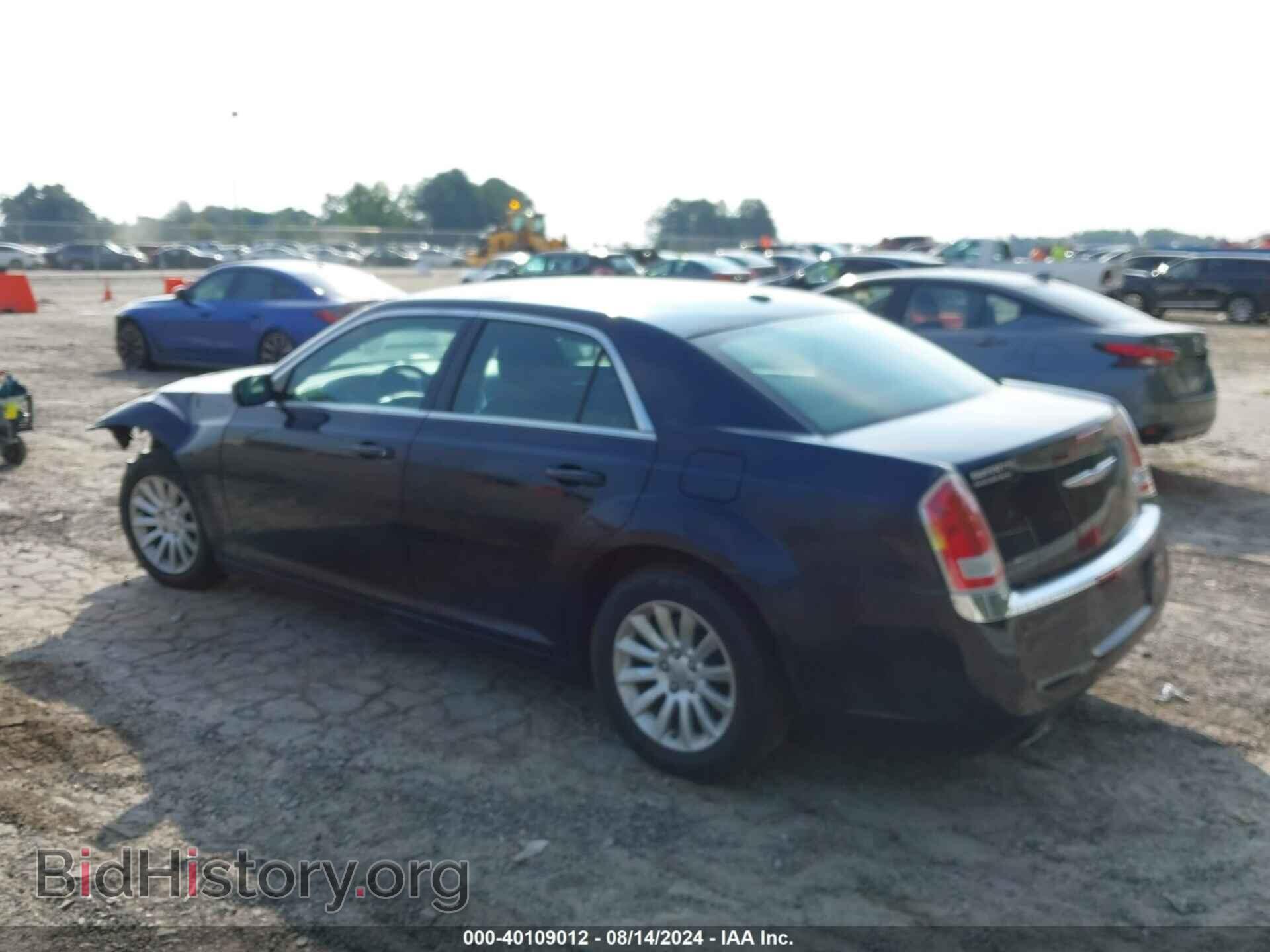 2012 CHRYSLER 300 - VIN: 2C3CCAAG7CH289260 - Фото 3