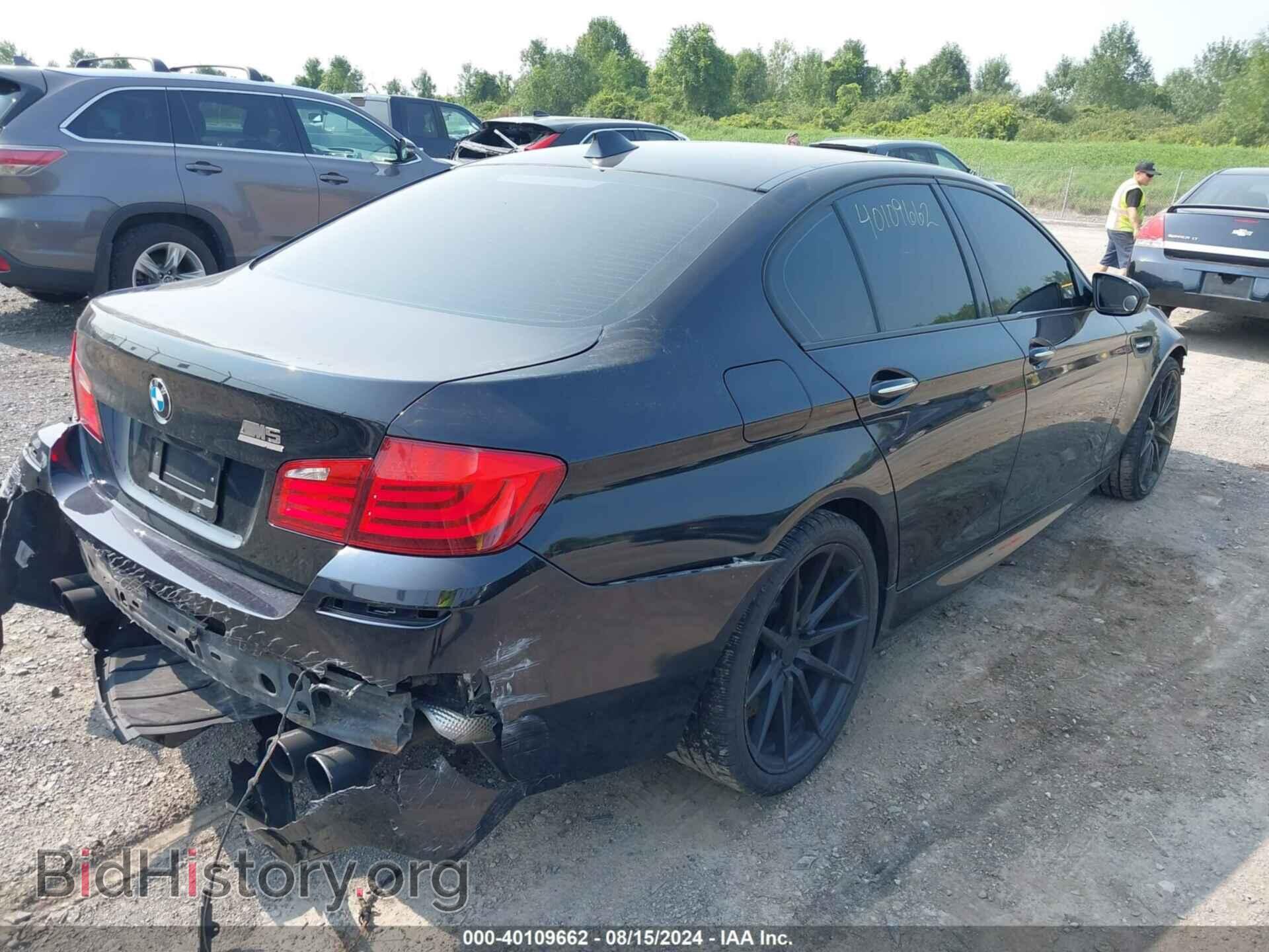 2013 BMW M5 - VIN: WBSFV9C56DC772507 - Фото 4