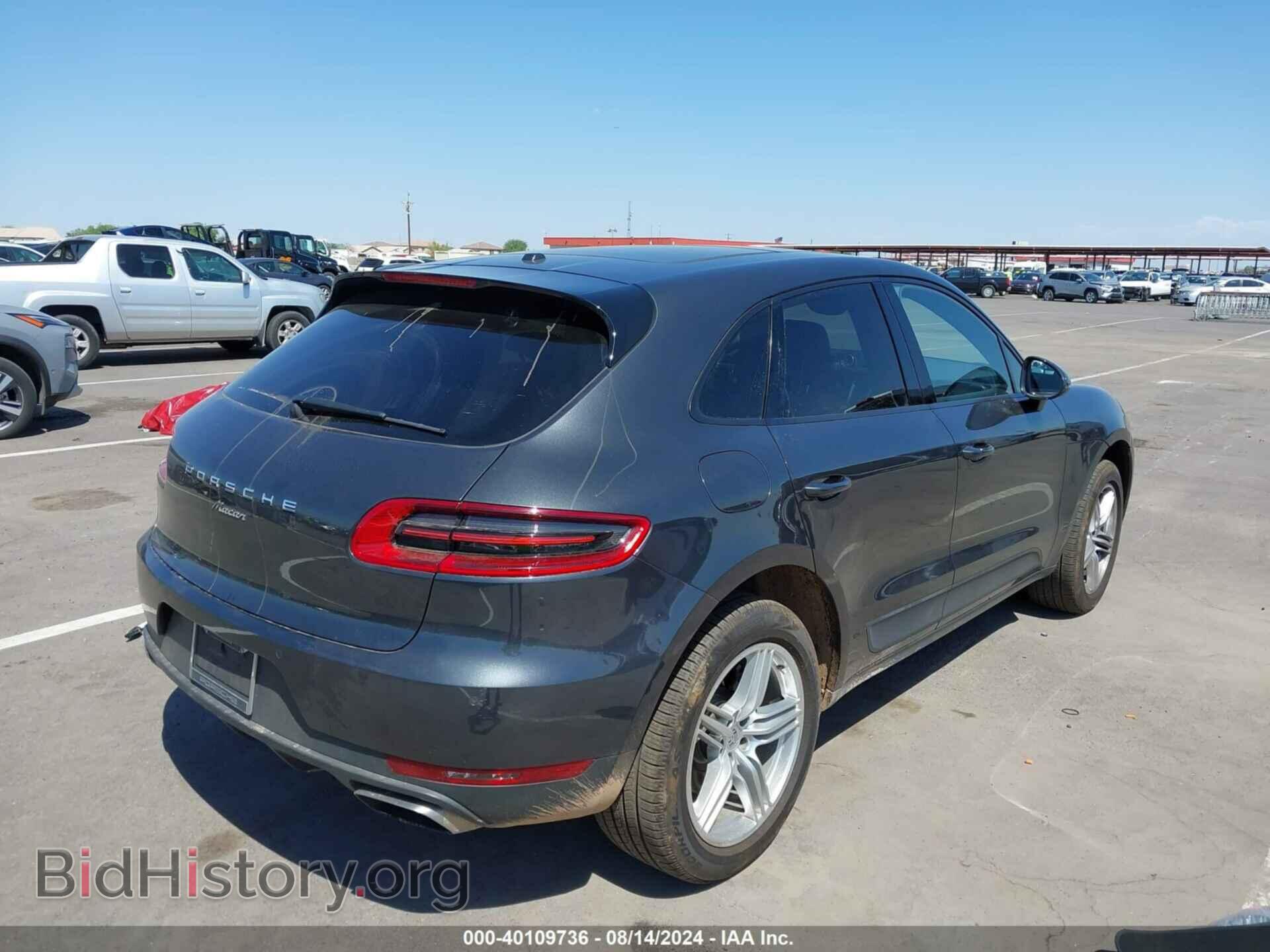 2017 PORSCHE MACAN - VIN: WP1AA2A58HLB83339 - Photo 4
