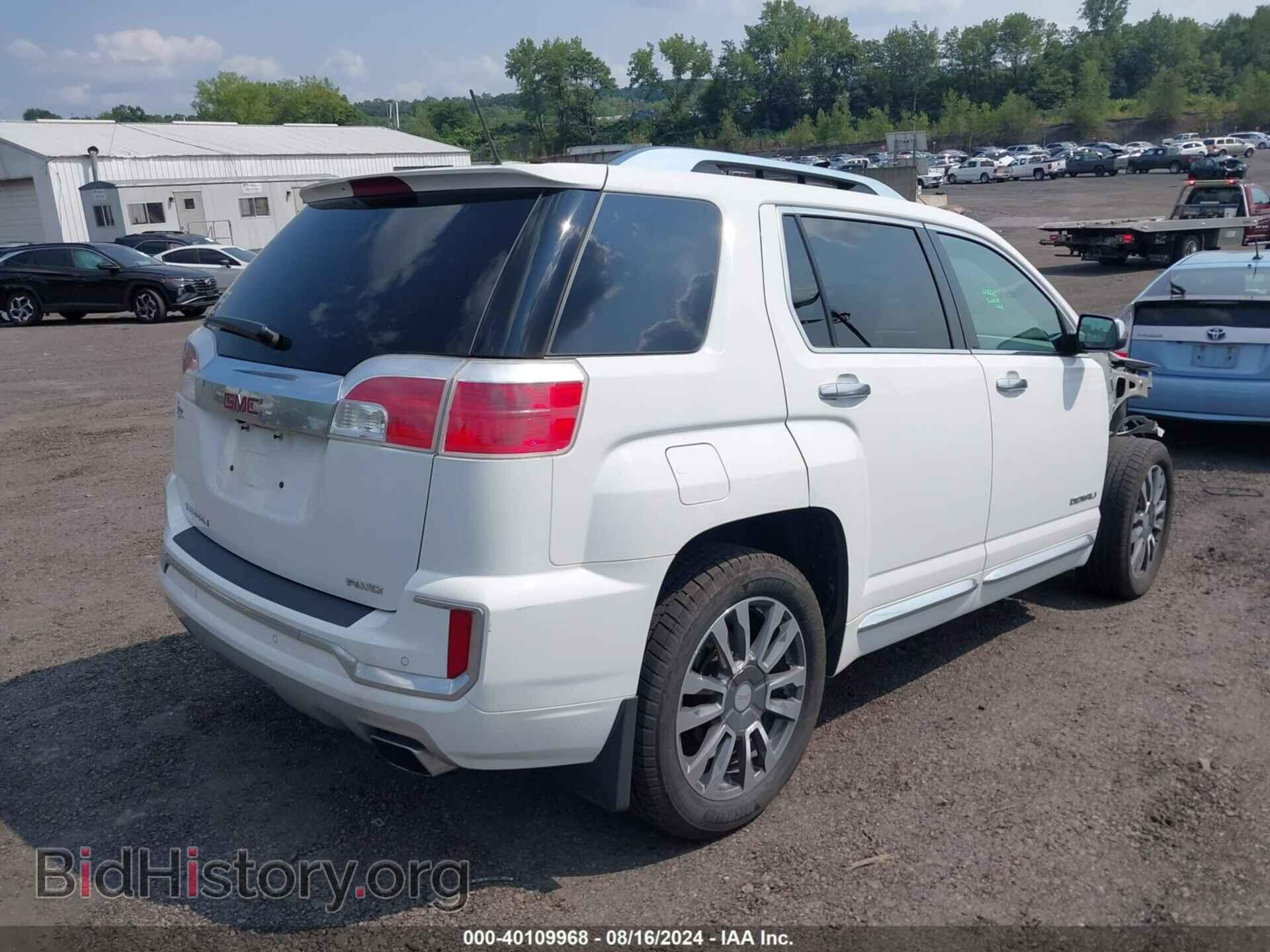 2017 GMC TERRAIN - VIN: 2GKFLVE32H6272736 - Photo 4
