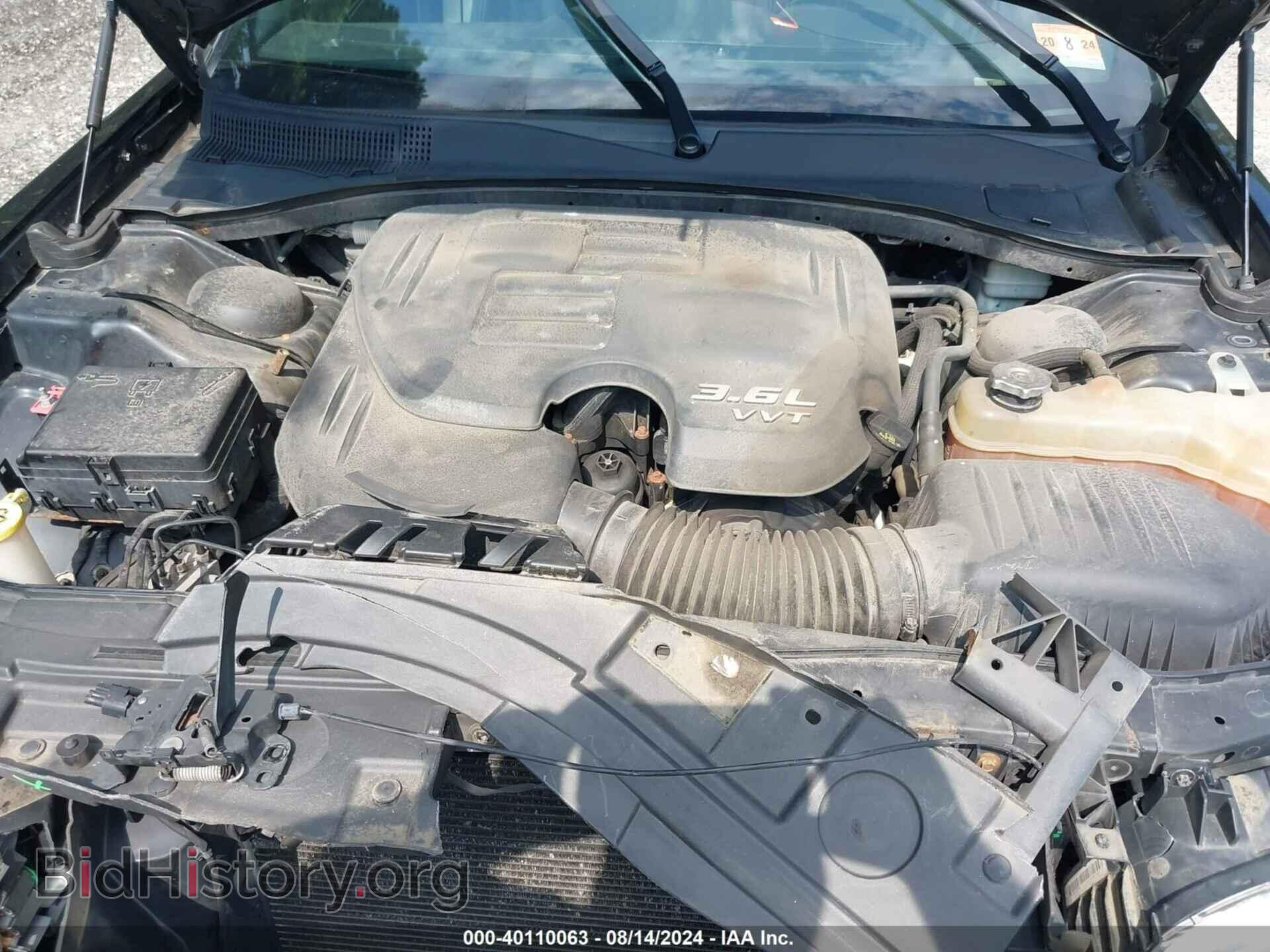 2014 CHRYSLER 300C - VIN: 2C3CCAEG1EH382465 - Фото 10