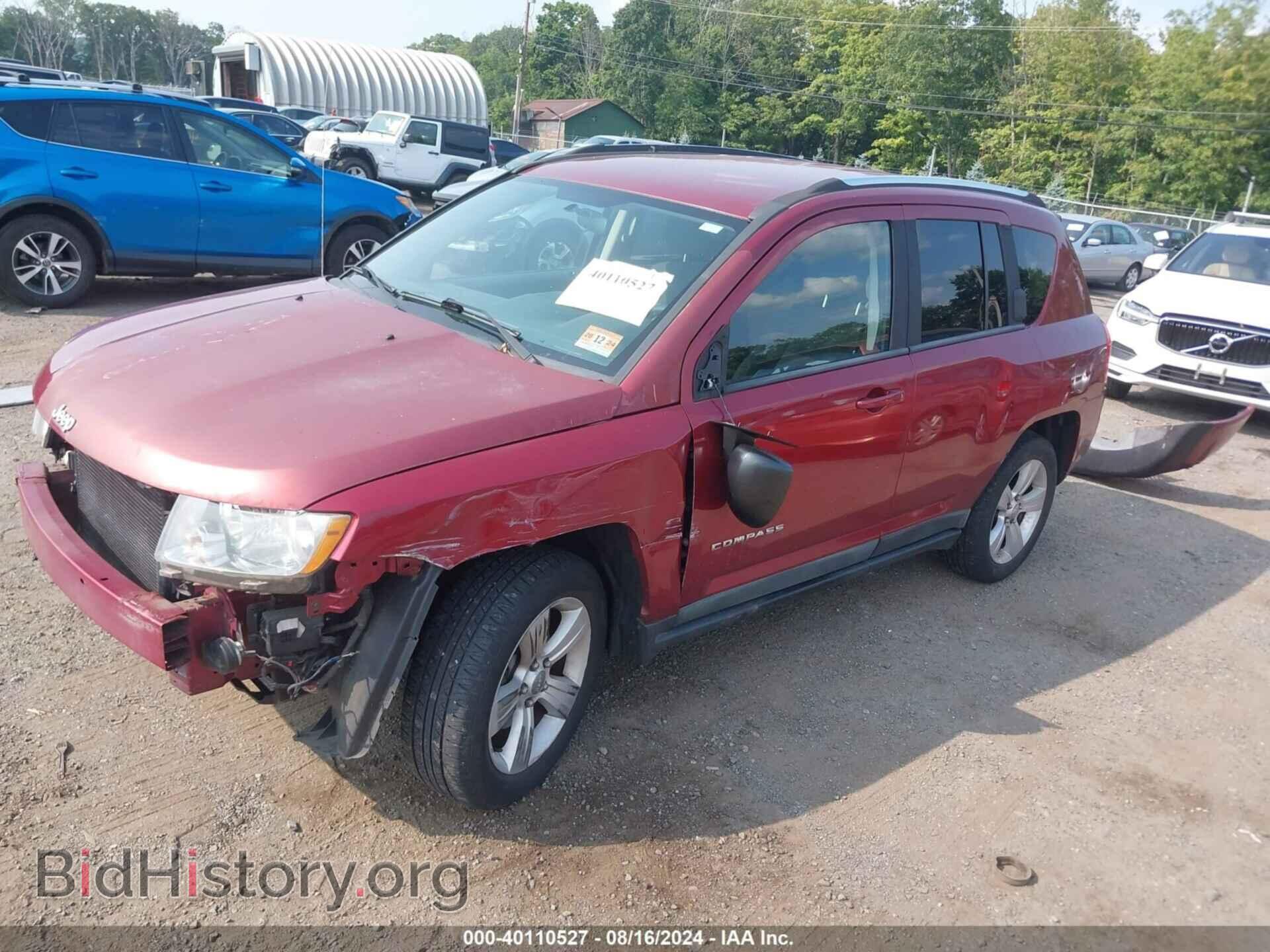 2011 JEEP COMPASS - VIN: 1J4NF1FB3BD197030 - Фото 2