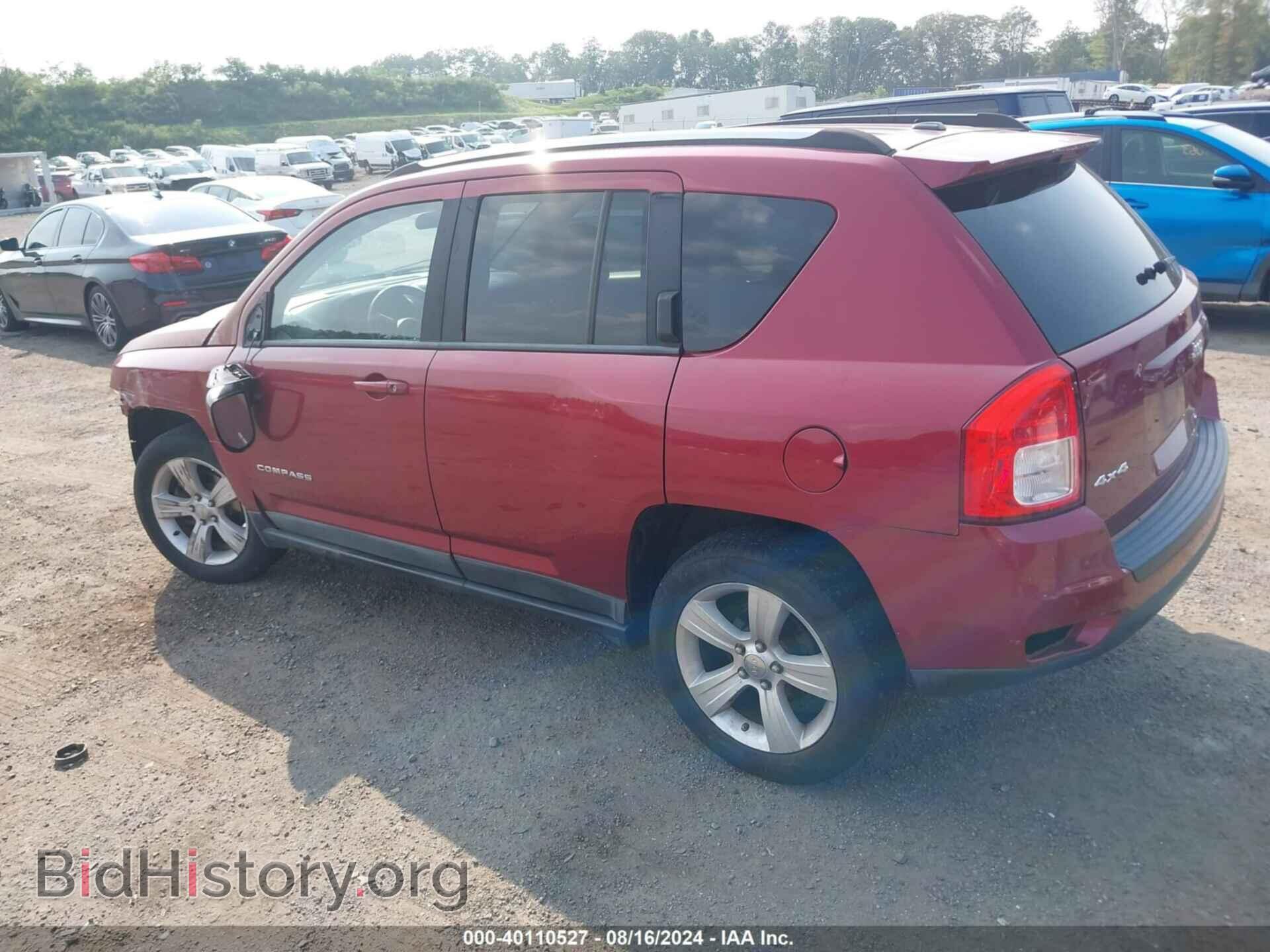 2011 JEEP COMPASS - VIN: 1J4NF1FB3BD197030 - Фото 3