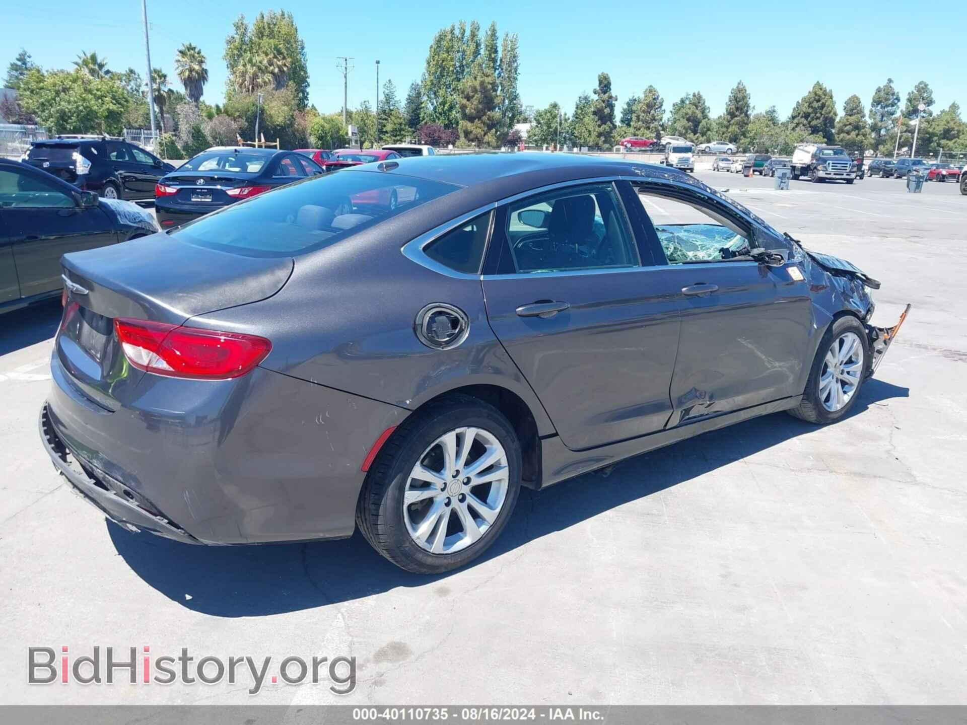 2015 CHRYSLER 200 - VIN: 1C3CCCAB1FN619342 - Photo 4