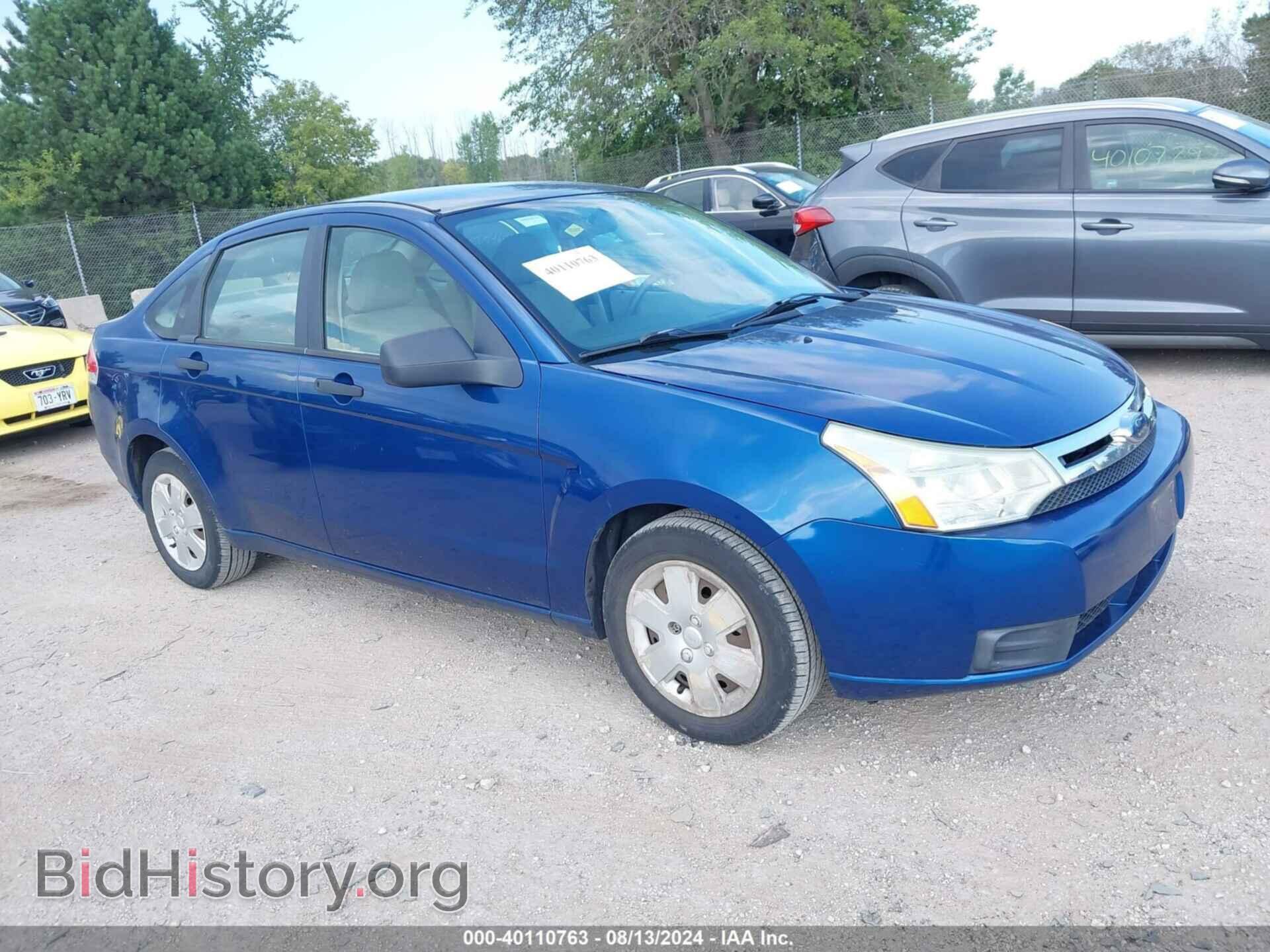 Photo 1FAHP34N88W188917 - FORD FOCUS 2008