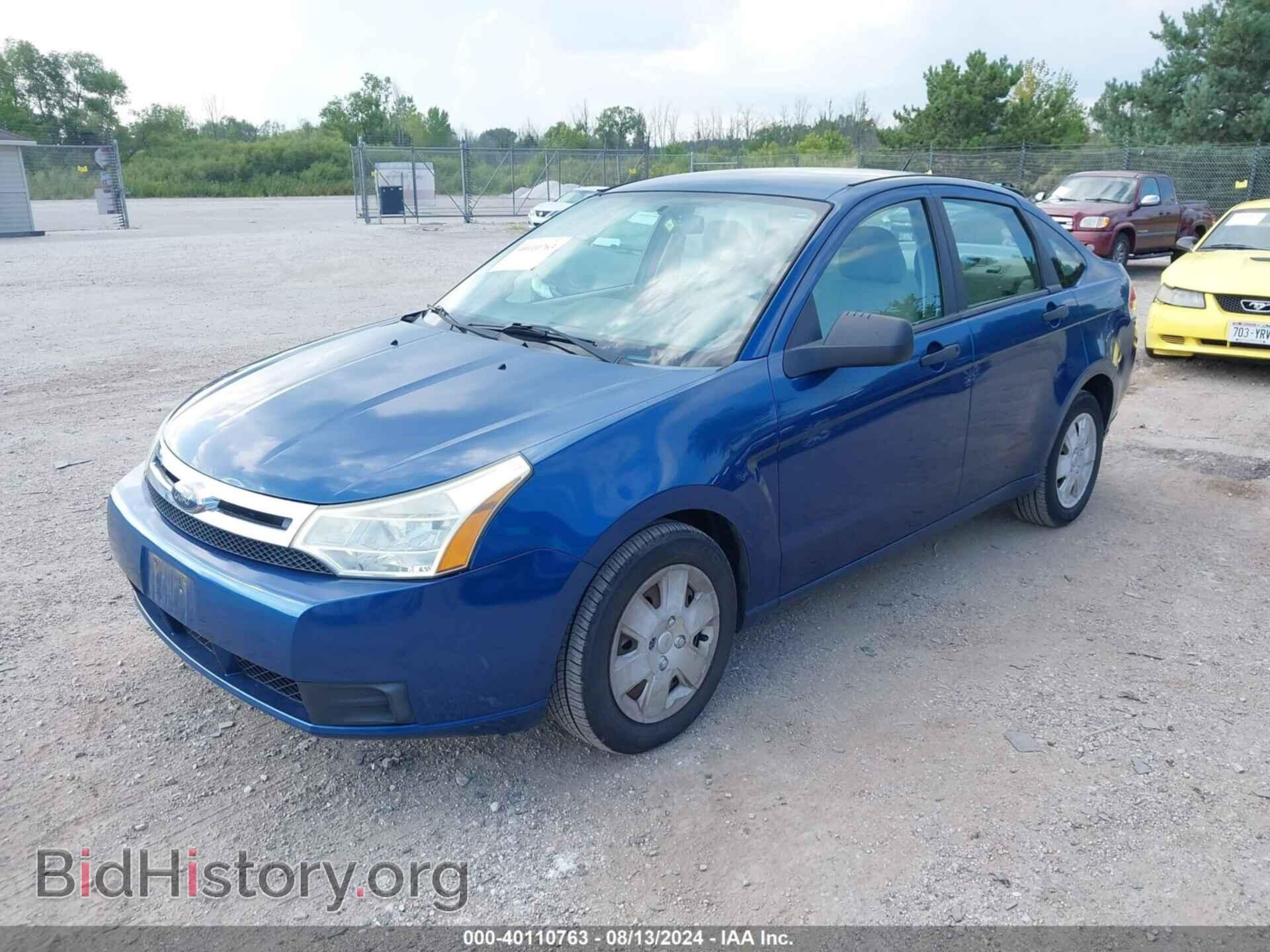2008 FORD FOCUS - VIN: 1FAHP34N88W188917 - Фото 2