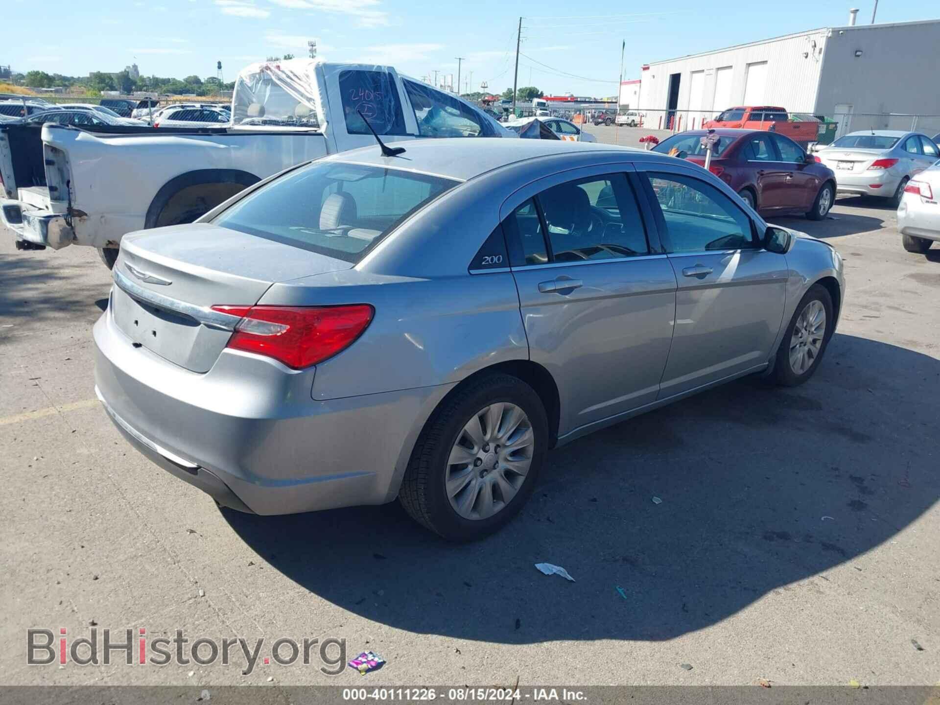 2013 CHRYSLER 200 - VIN: 1C3CCBAG2DN727827 - Фото 4