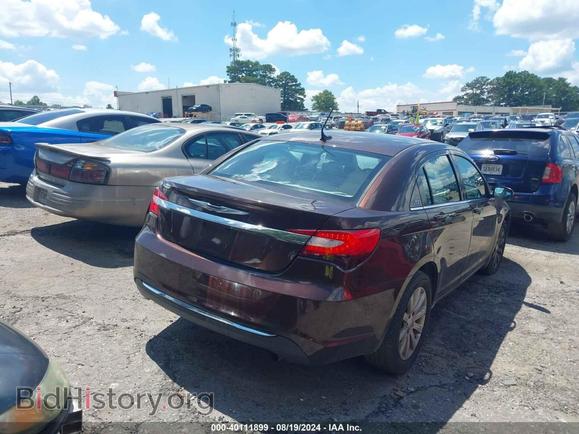 2013 CHRYSLER 200 - VIN: 1C3CCBBB2DN596143 - Фото 4