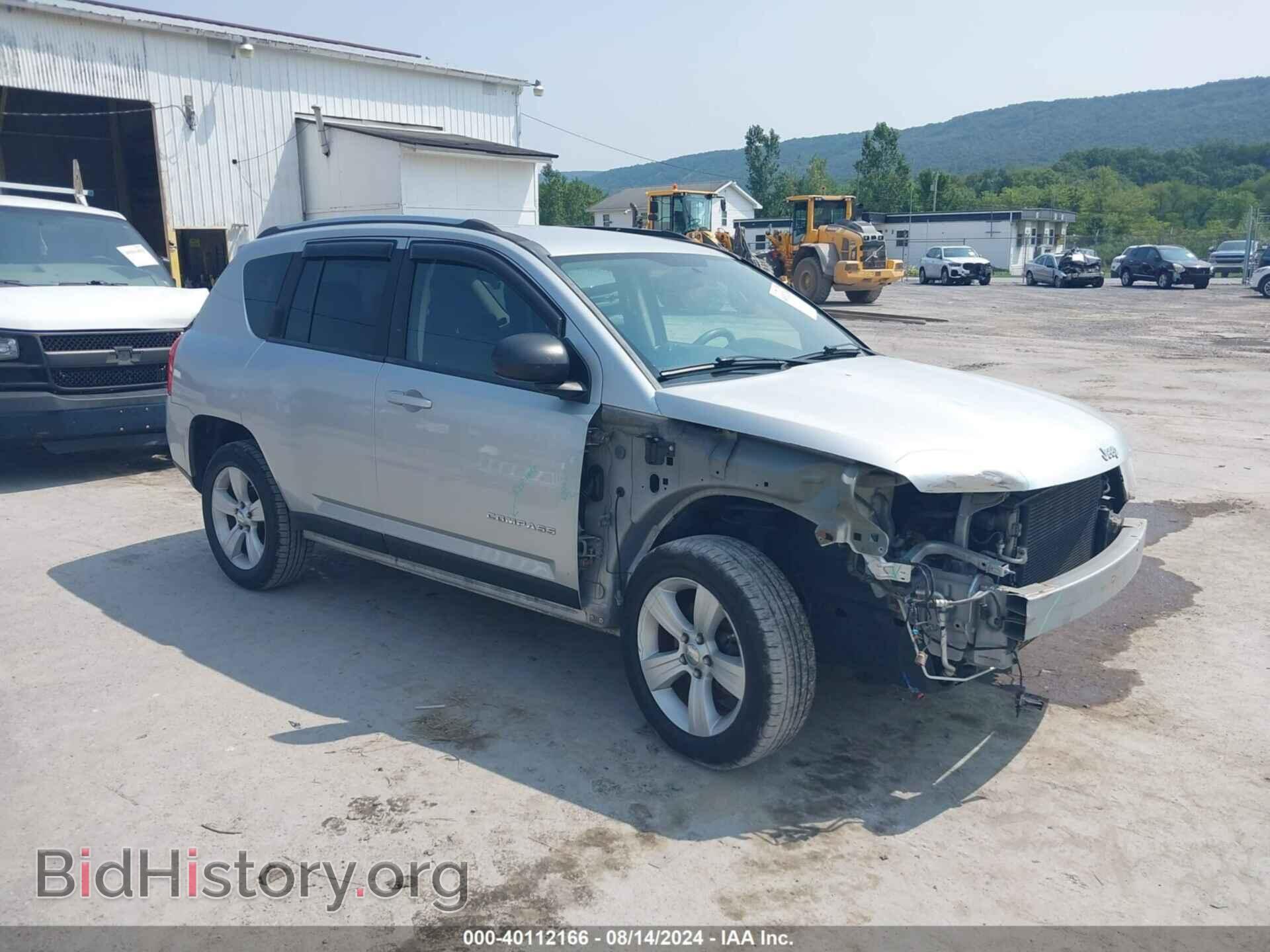 Фотография 1C4NJDBBXCD584607 - JEEP COMPASS 2012