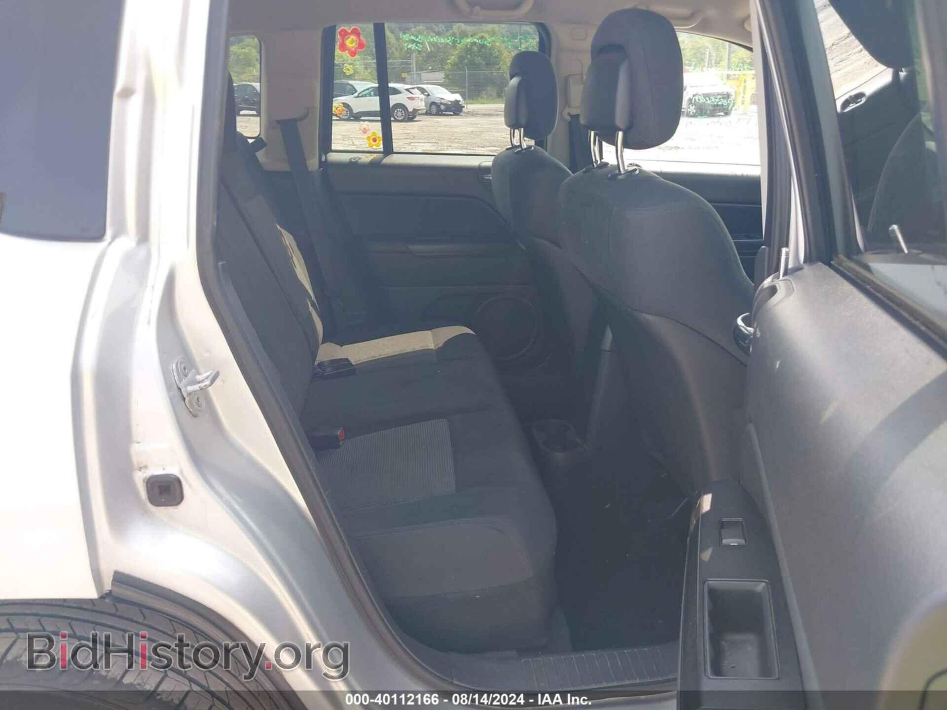 2012 JEEP COMPASS - VIN: 1C4NJDBBXCD584607 - Фото 8