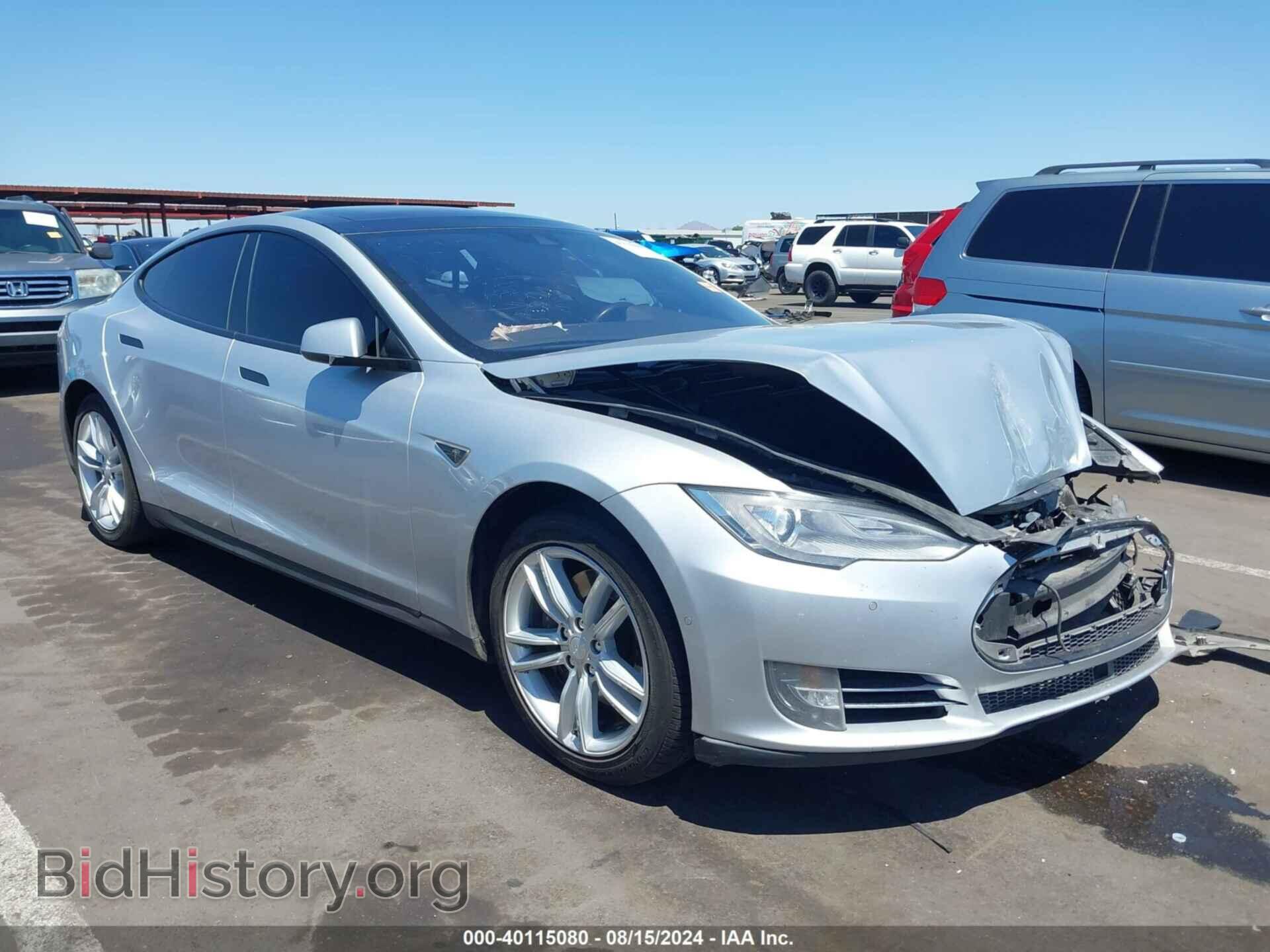 Фотография 5YJSA1E19FF111413 - TESLA MODEL S 2015