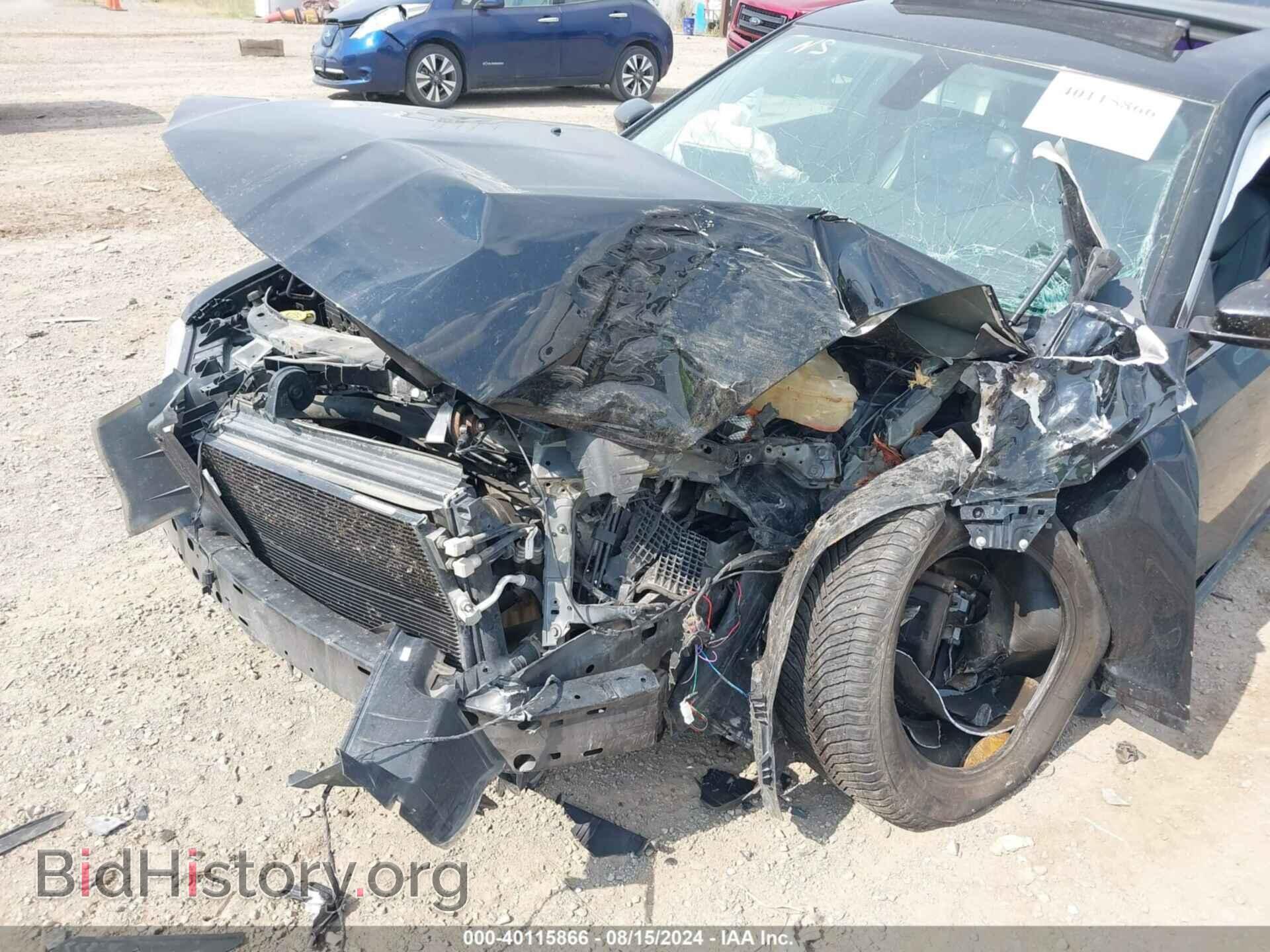2016 CHRYSLER 300 - VIN: 2C3CCARG0GH128677 - Фото 6