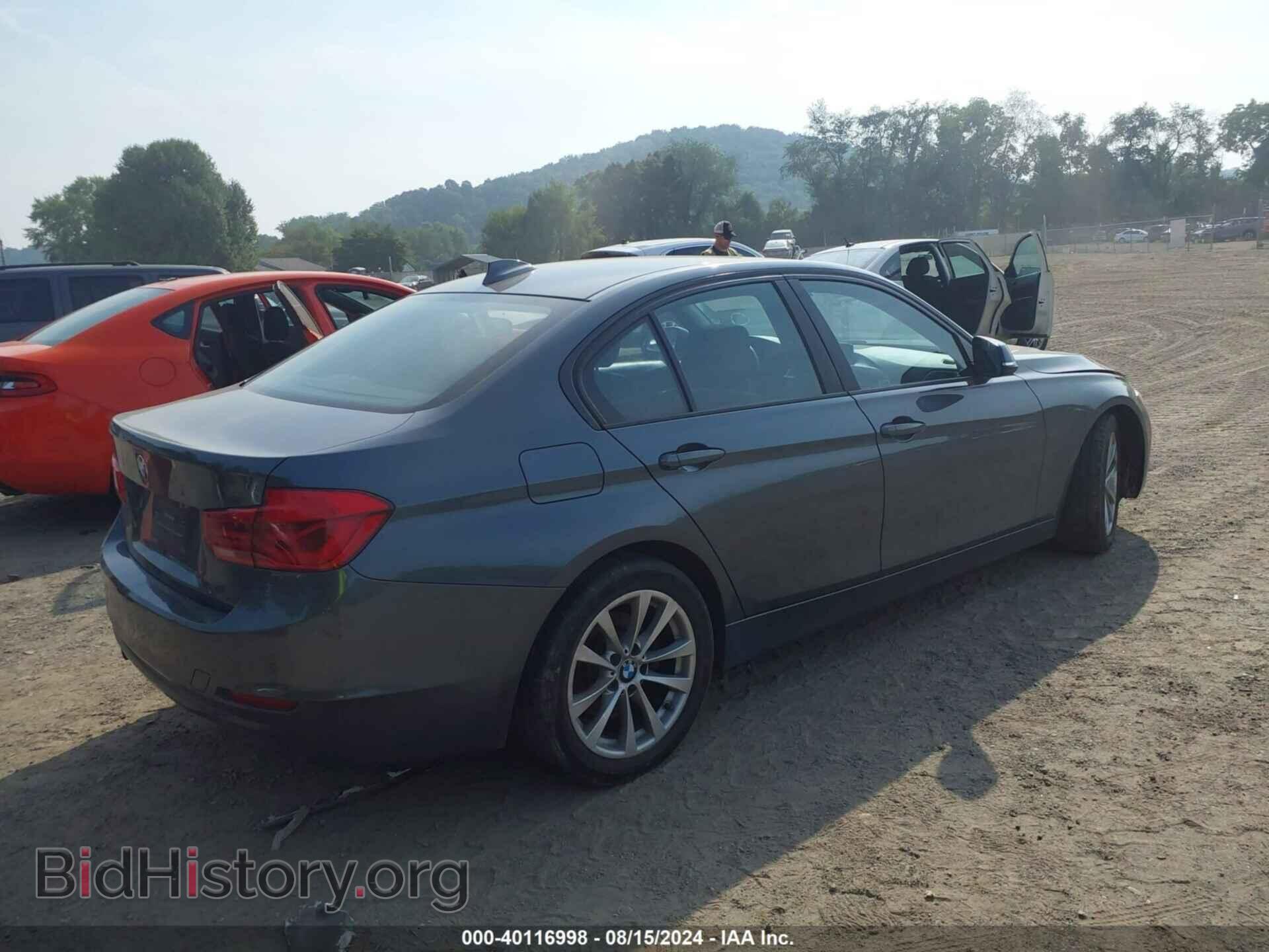 2016 BMW 320I - VIN: WBA8E5G55GNU20334 - Photo 4