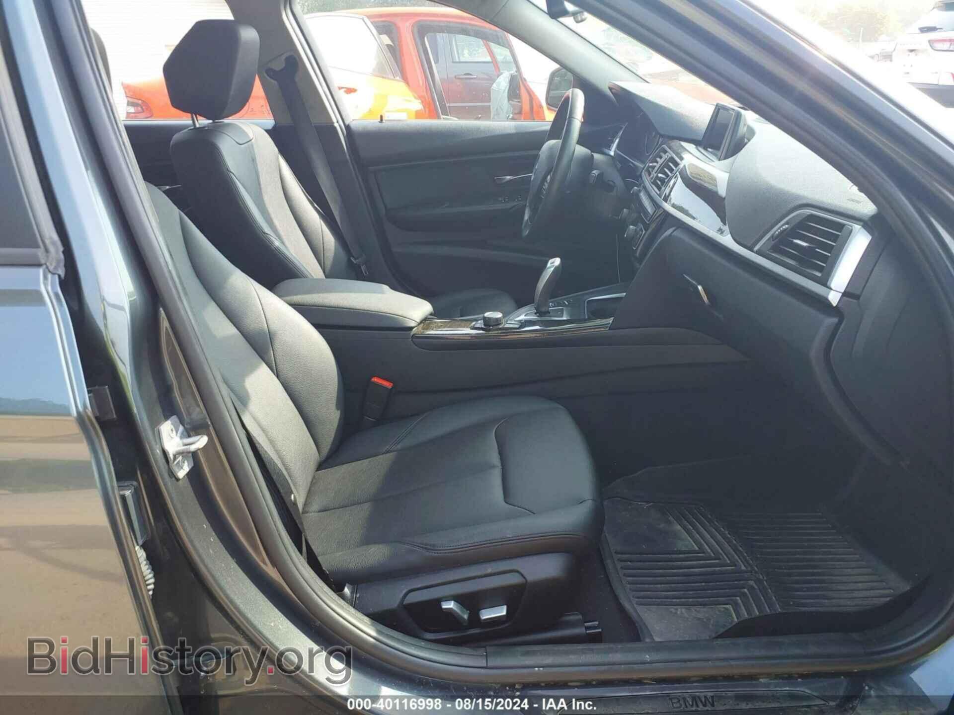 2016 BMW 320I - VIN: WBA8E5G55GNU20334 - Photo 5