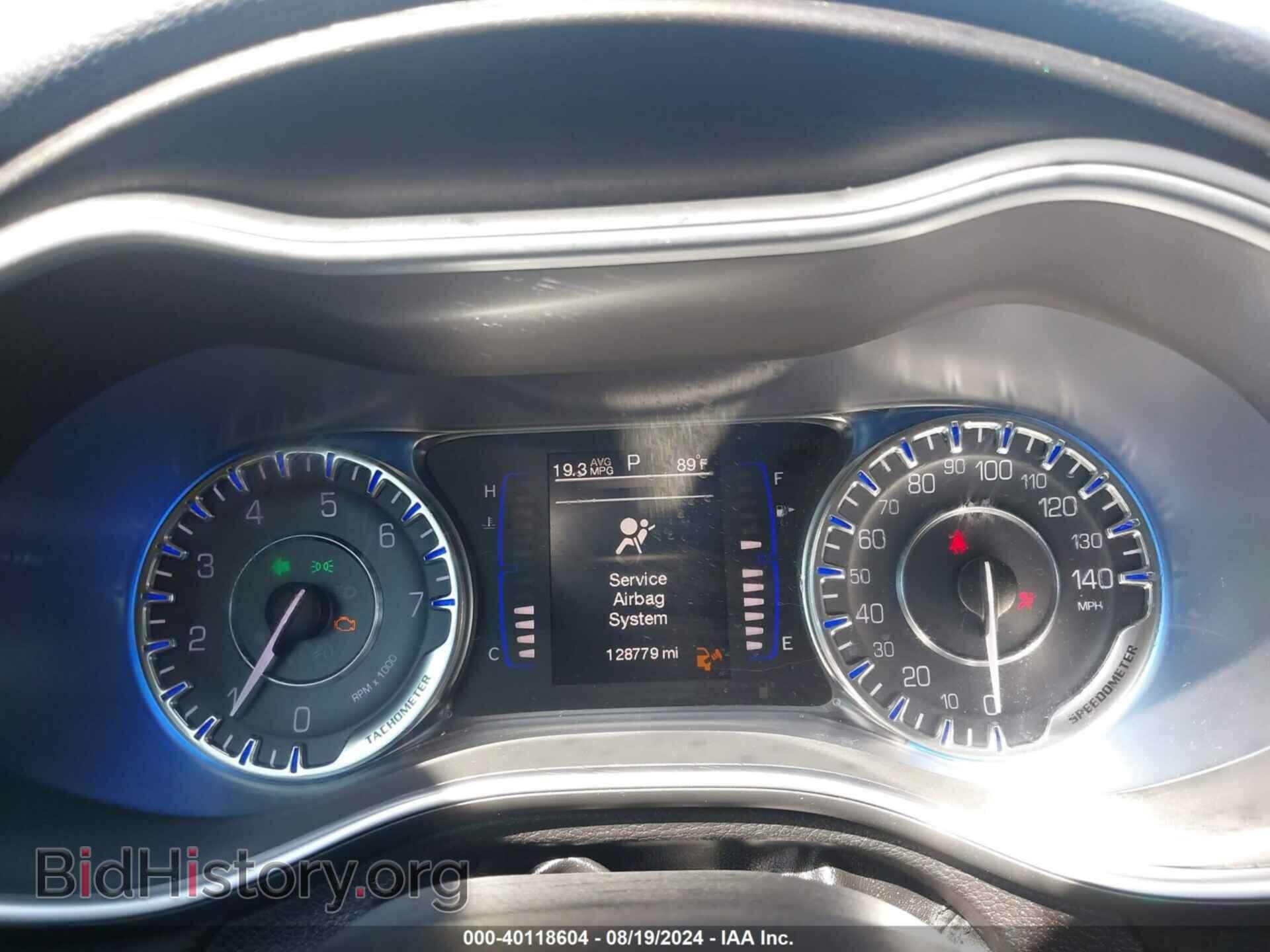 2015 CHRYSLER 200 - VIN: 1C3CCCAB9FN673049 - Фото 7