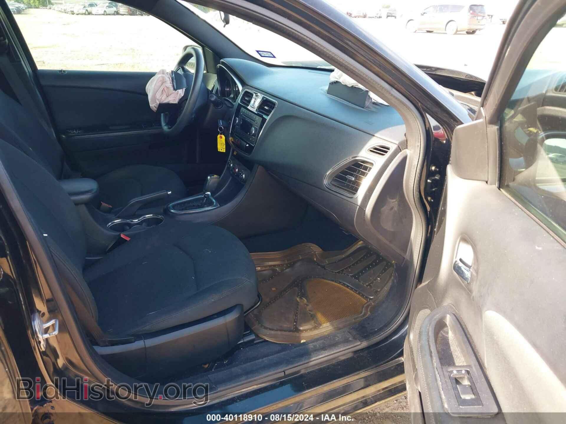 2012 CHRYSLER 200 - VIN: 1C3CCBAB8CN135481 - Фото 5