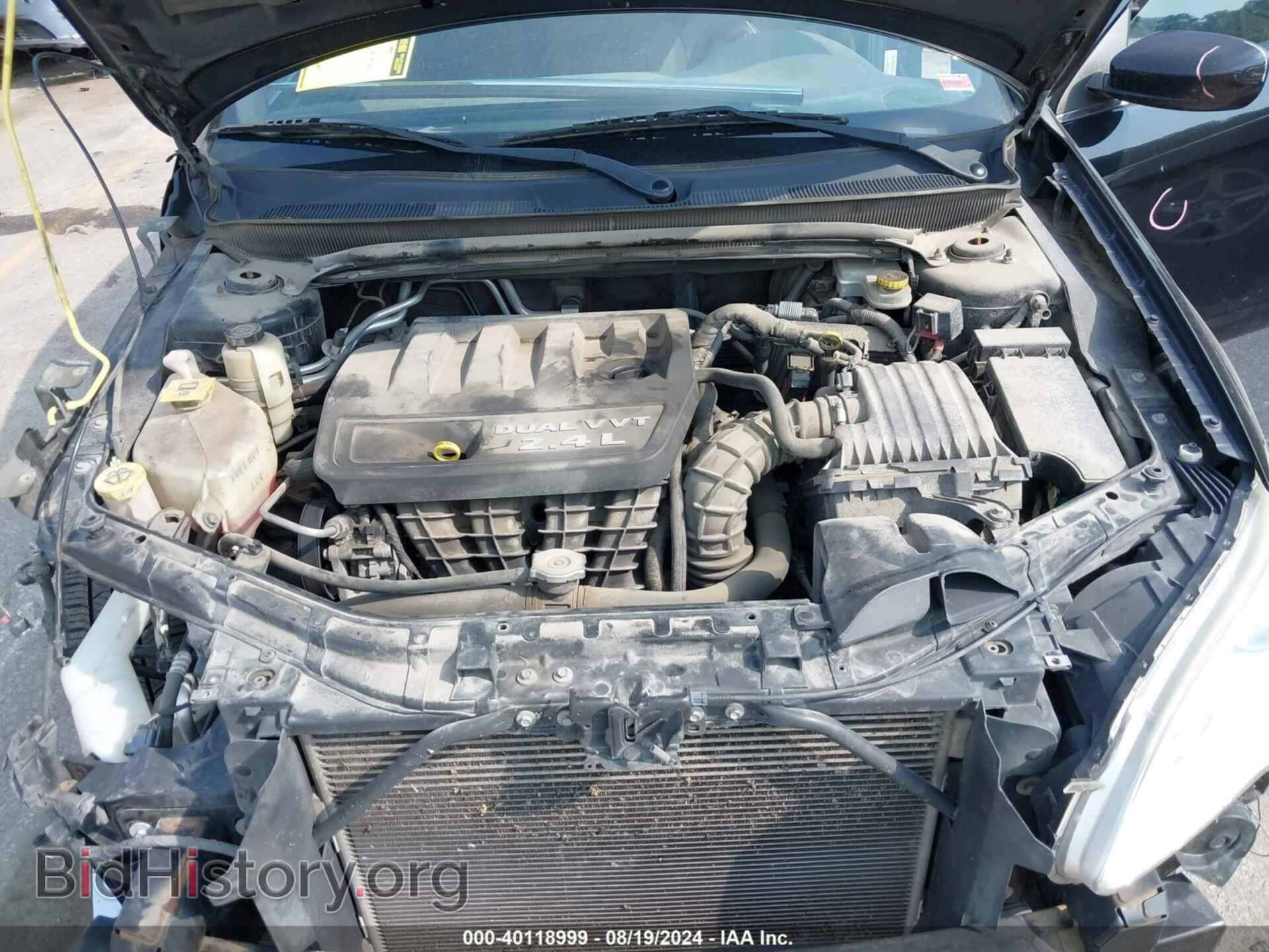 2012 CHRYSLER 200 - VIN: 1C3CCBAB5CN104883 - Фото 10