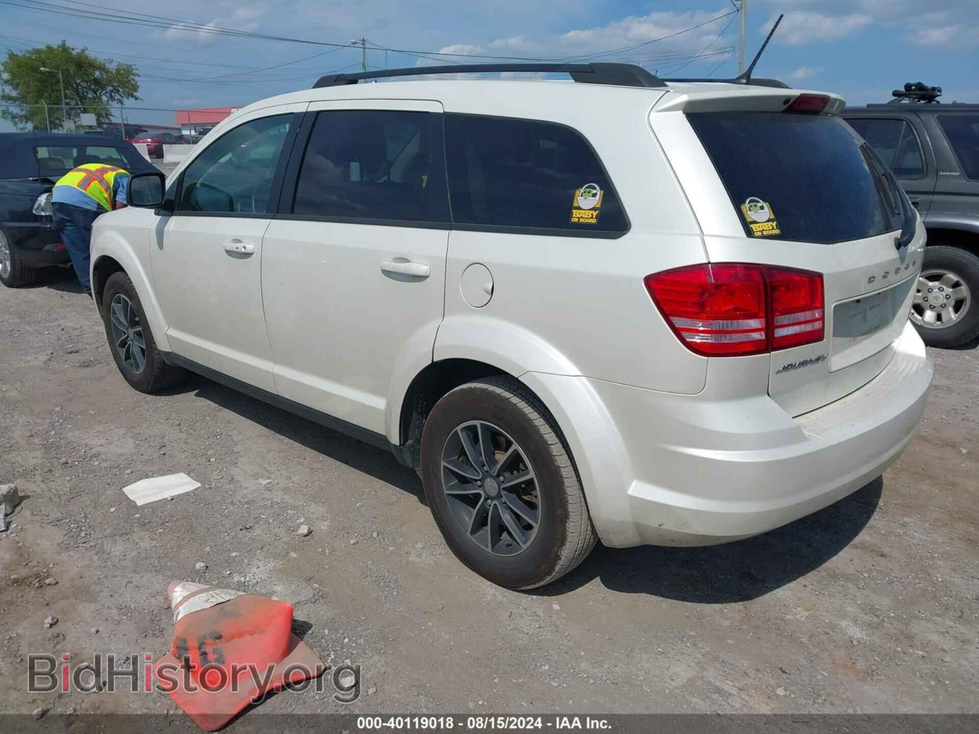 2017 DODGE JOURNEY - VIN: 3C4PDCAB8HT709102 - Фото 3