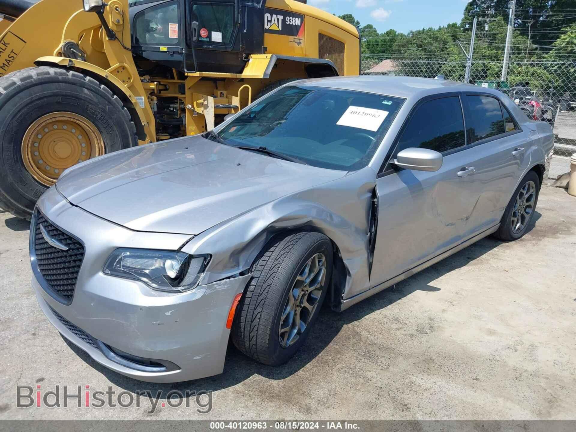 2018 CHRYSLER 300 - VIN: 2C3CCAGG0JH267458 - Фото 2