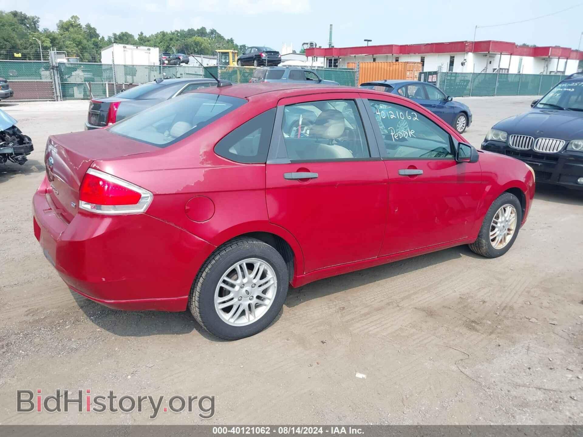2009 FORD FOCUS - VIN: 1FAHP35N29W240199 - Фото 4