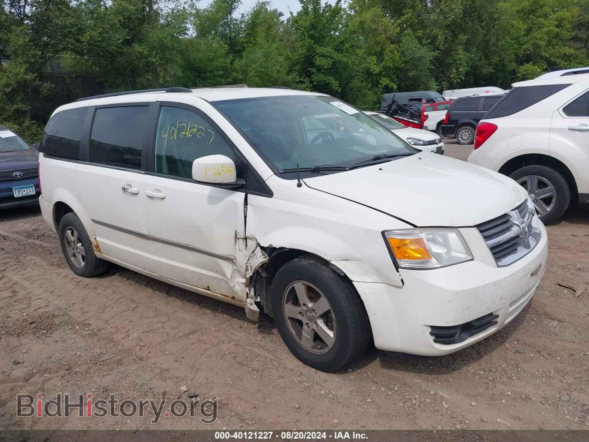 Photo 2D4RN5D11AR458620 - DODGE GRAND CARAVAN 2010