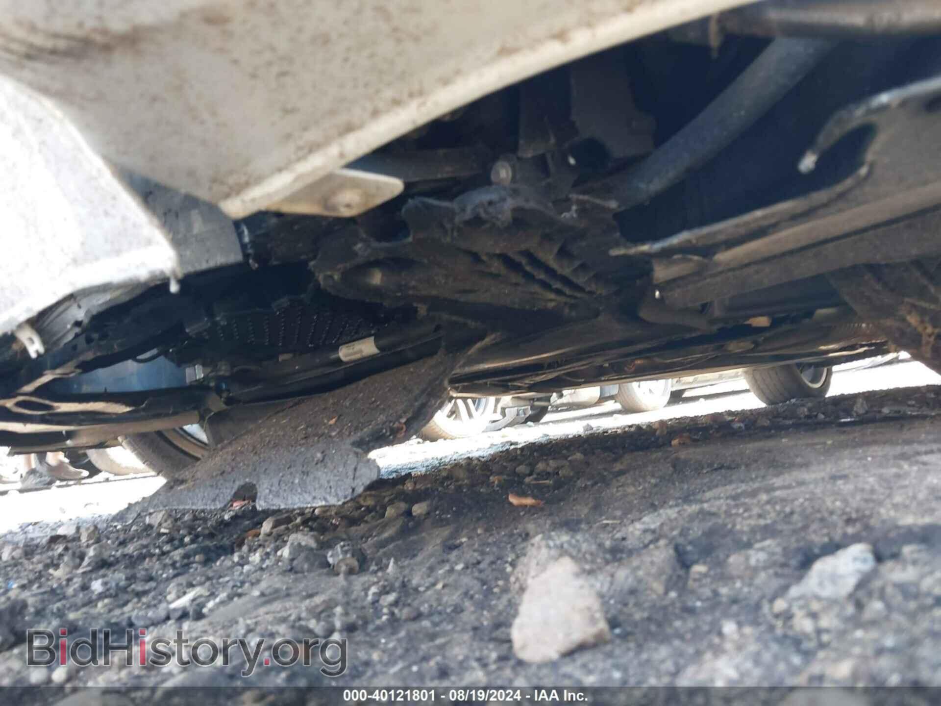 2018 AUDI A4 - VIN: WAUDNAF44JA040402 - Фото 17