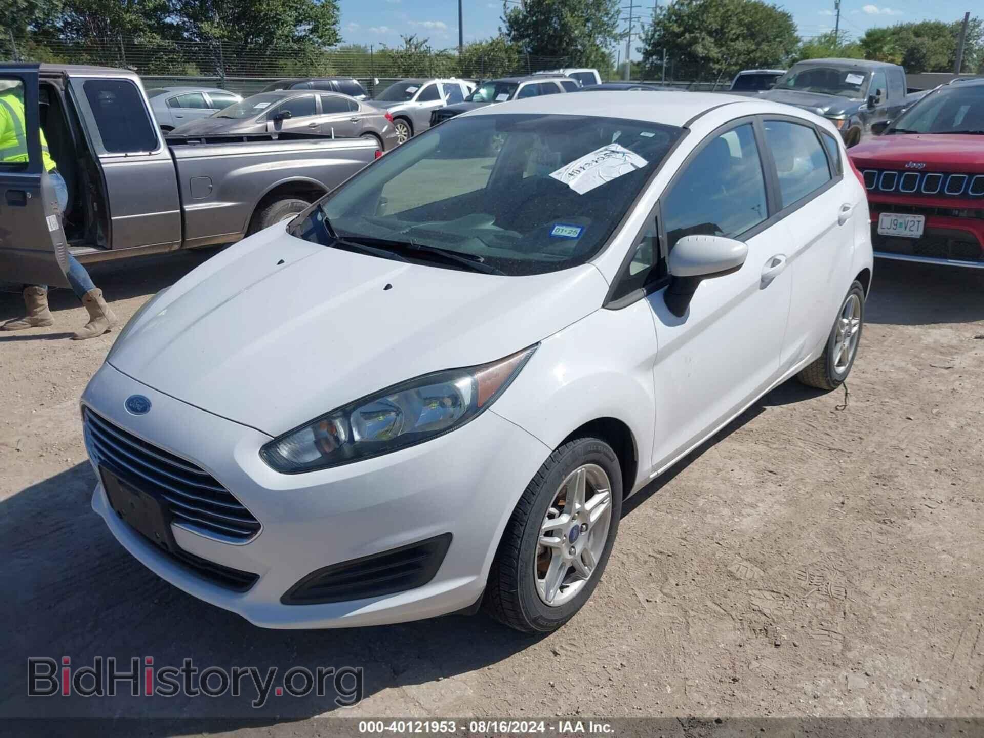 2018 FORD FIESTA - VIN: 3FADP4EJ7JM144025 - Фото 2