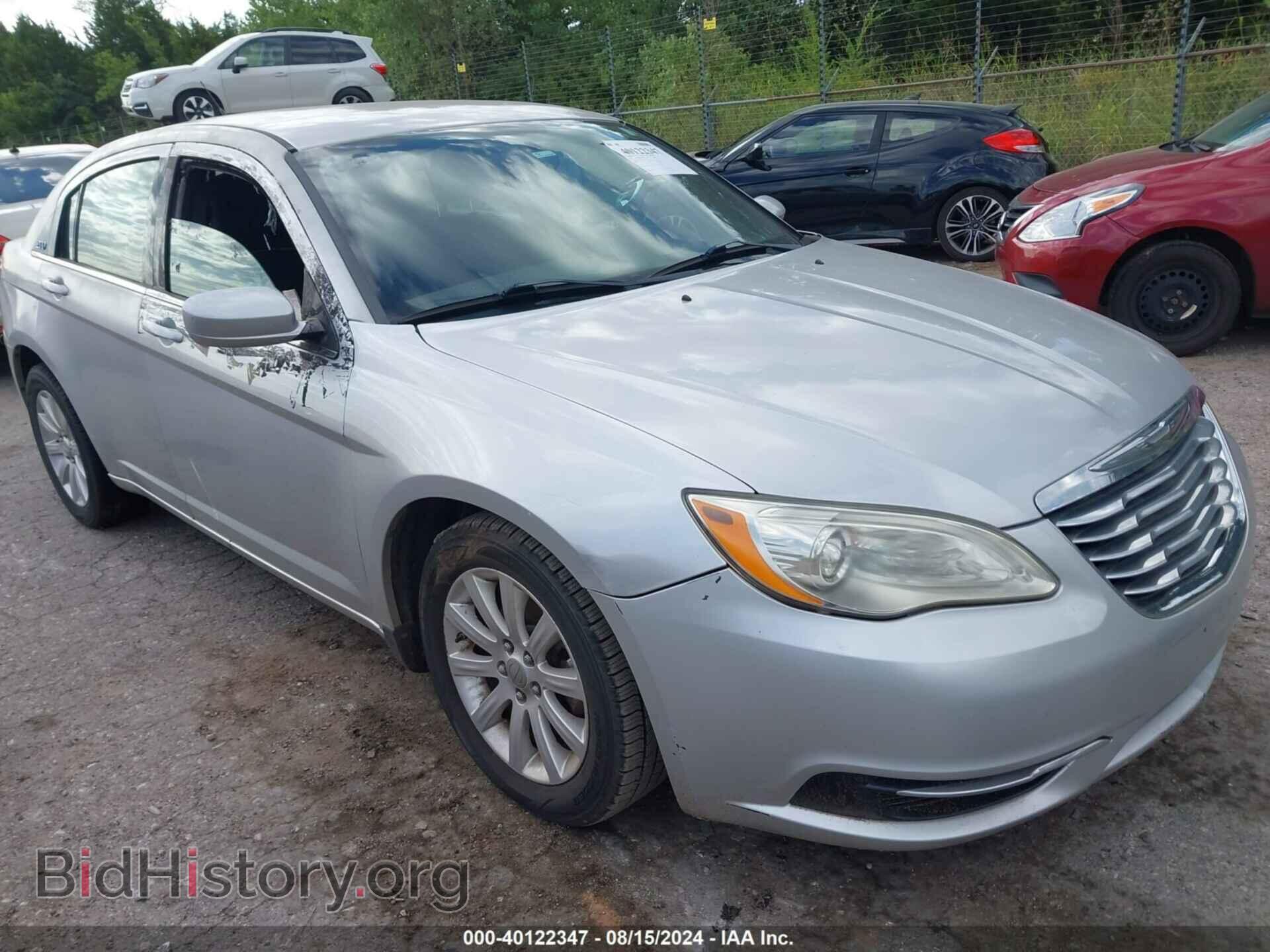 Photo 1C3BC1FB3BN531444 - CHRYSLER 200 2011