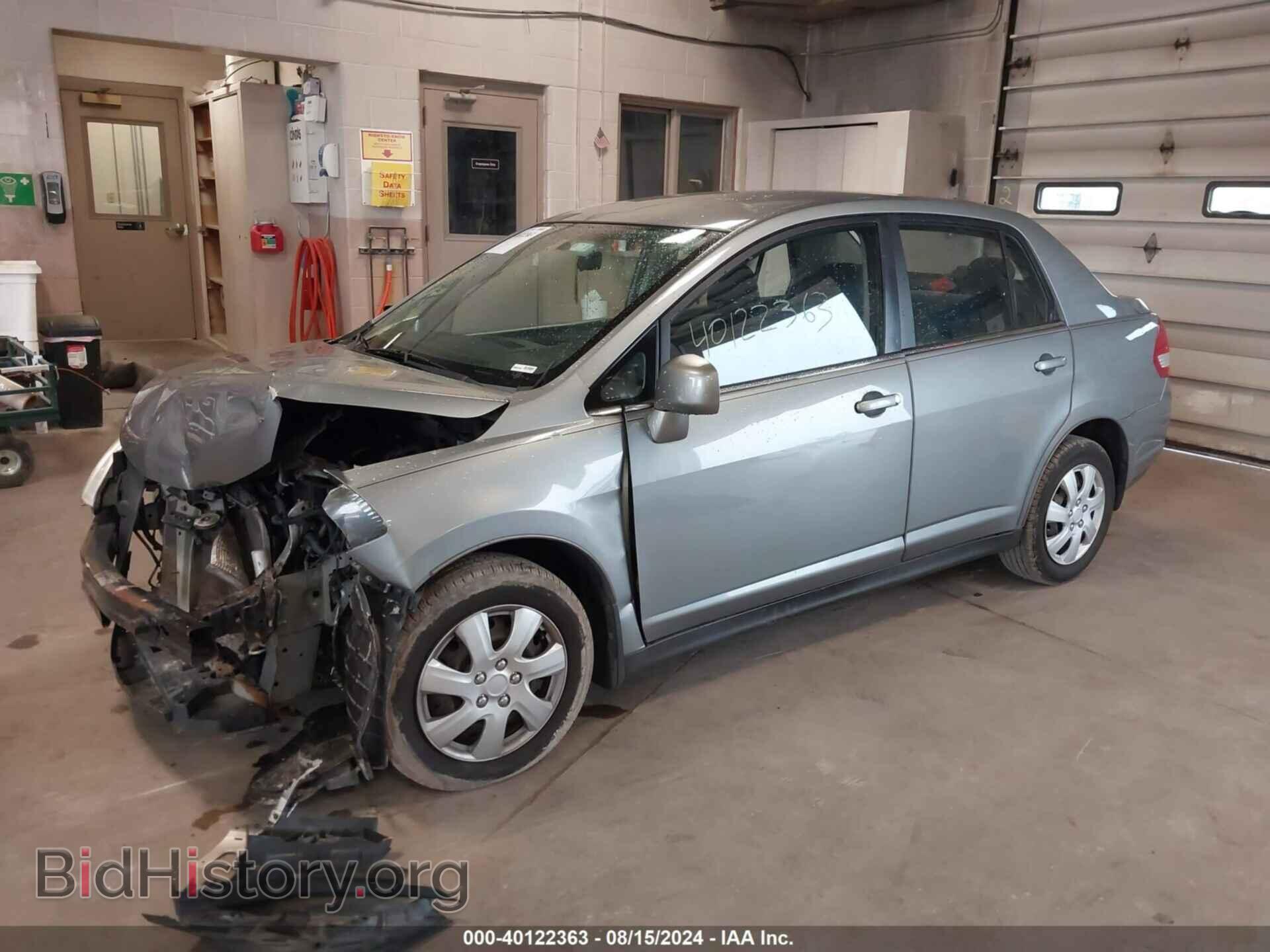 2008 NISSAN VERSA - VIN: 3N1BC11E58L425828 - Фото 2