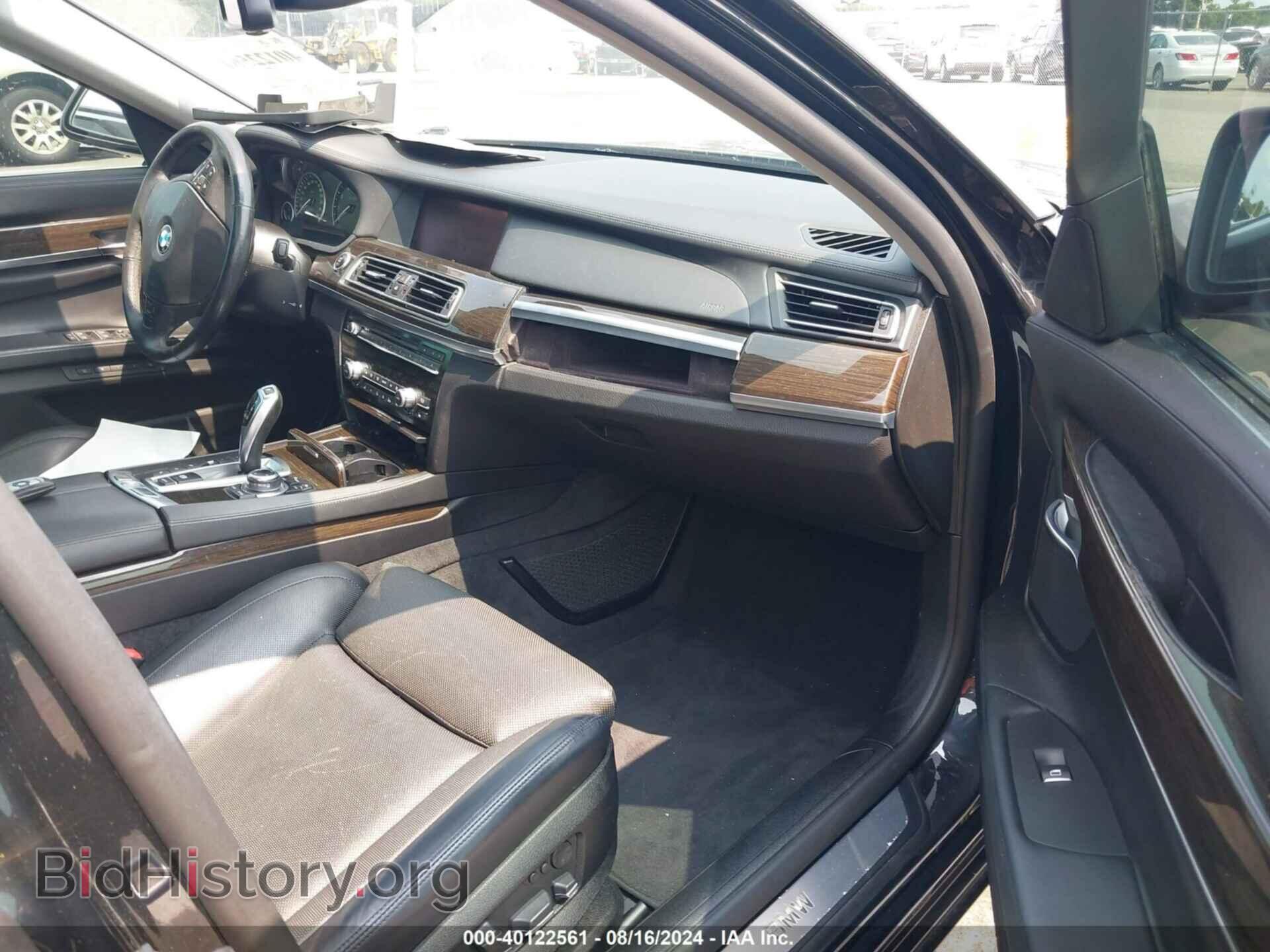2012 BMW 750LI - VIN: WBAKC8C55CC437563 - Фото 5