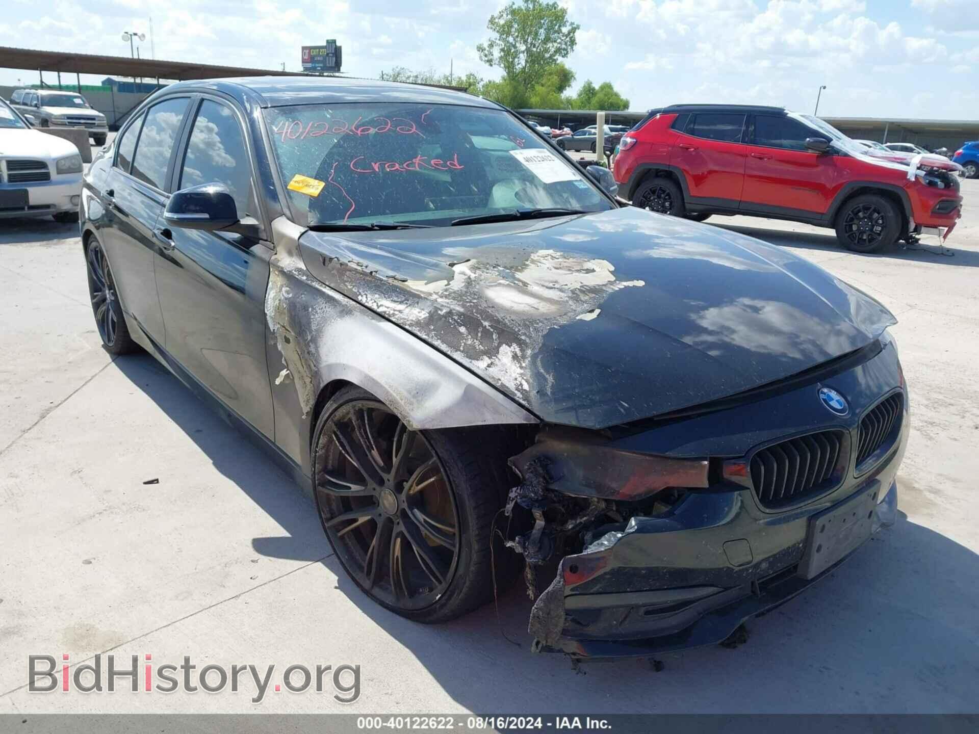 Photo WBA8E1G54GNU11648 - BMW 320I 2016