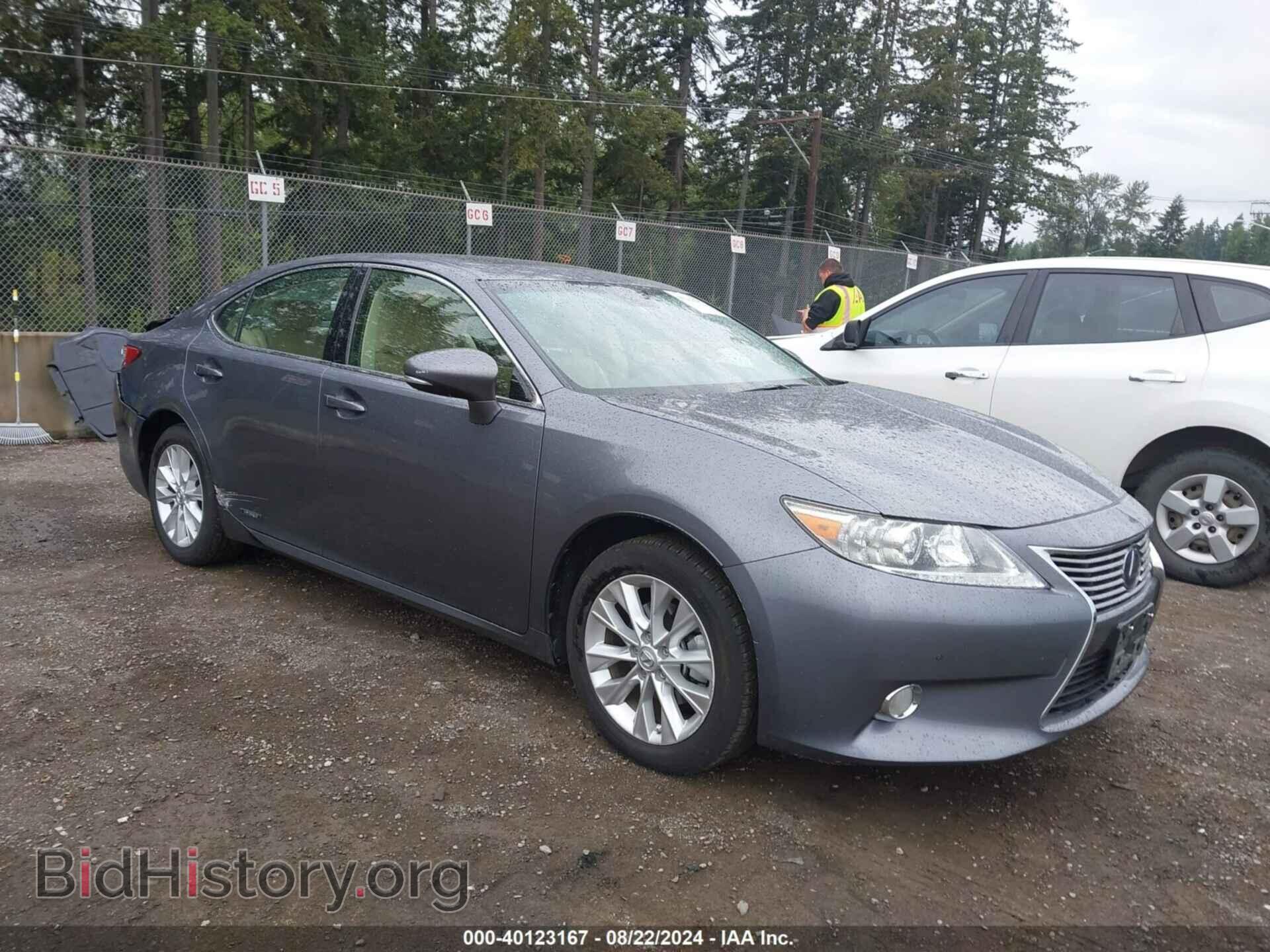 Photo JTHBW1GG6D2000237 - LEXUS ES 300H 2013