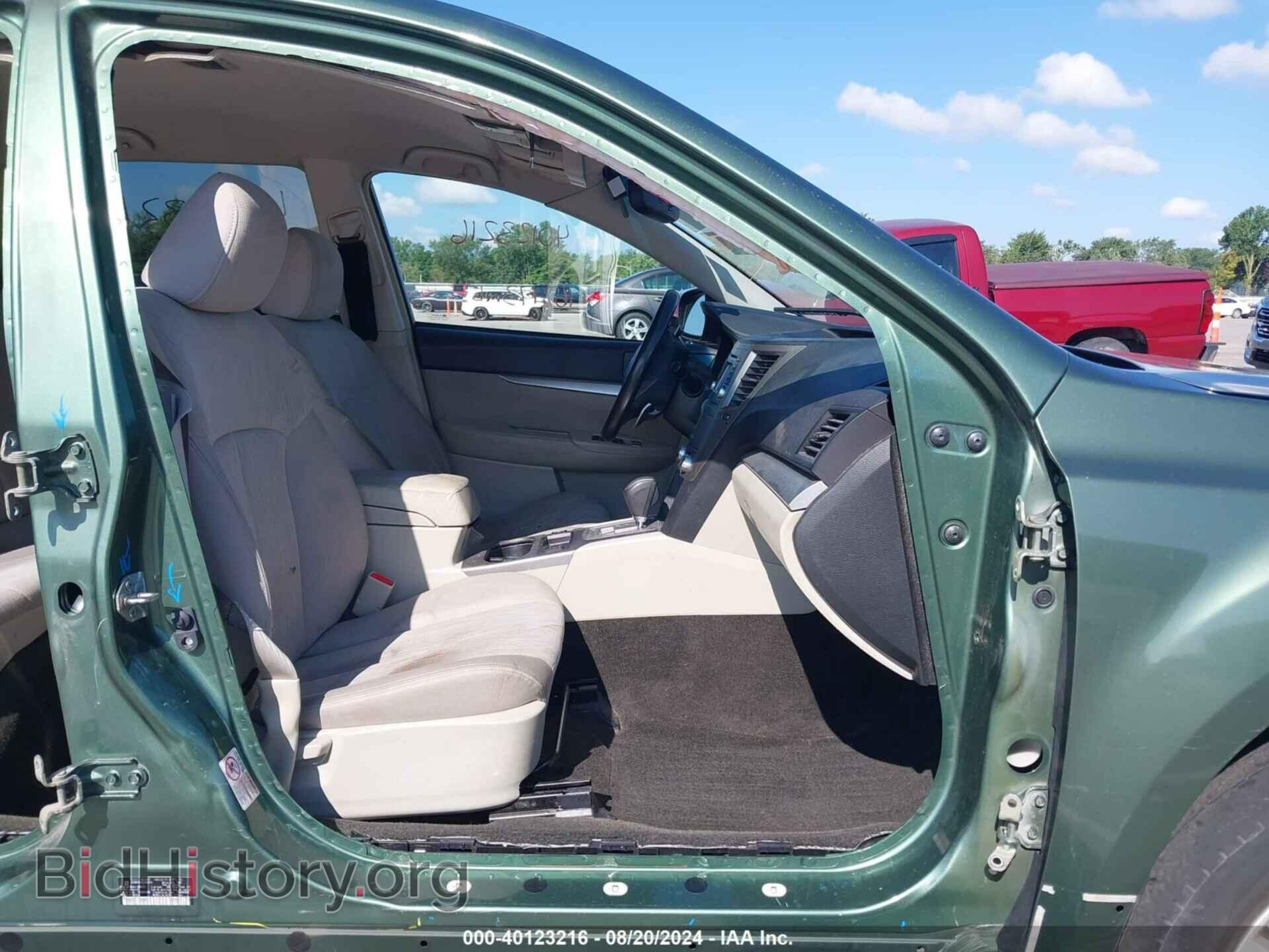 2014 SUBARU OUTBACK - VIN: 4S4BRCCC8E3303731 - Photo 5