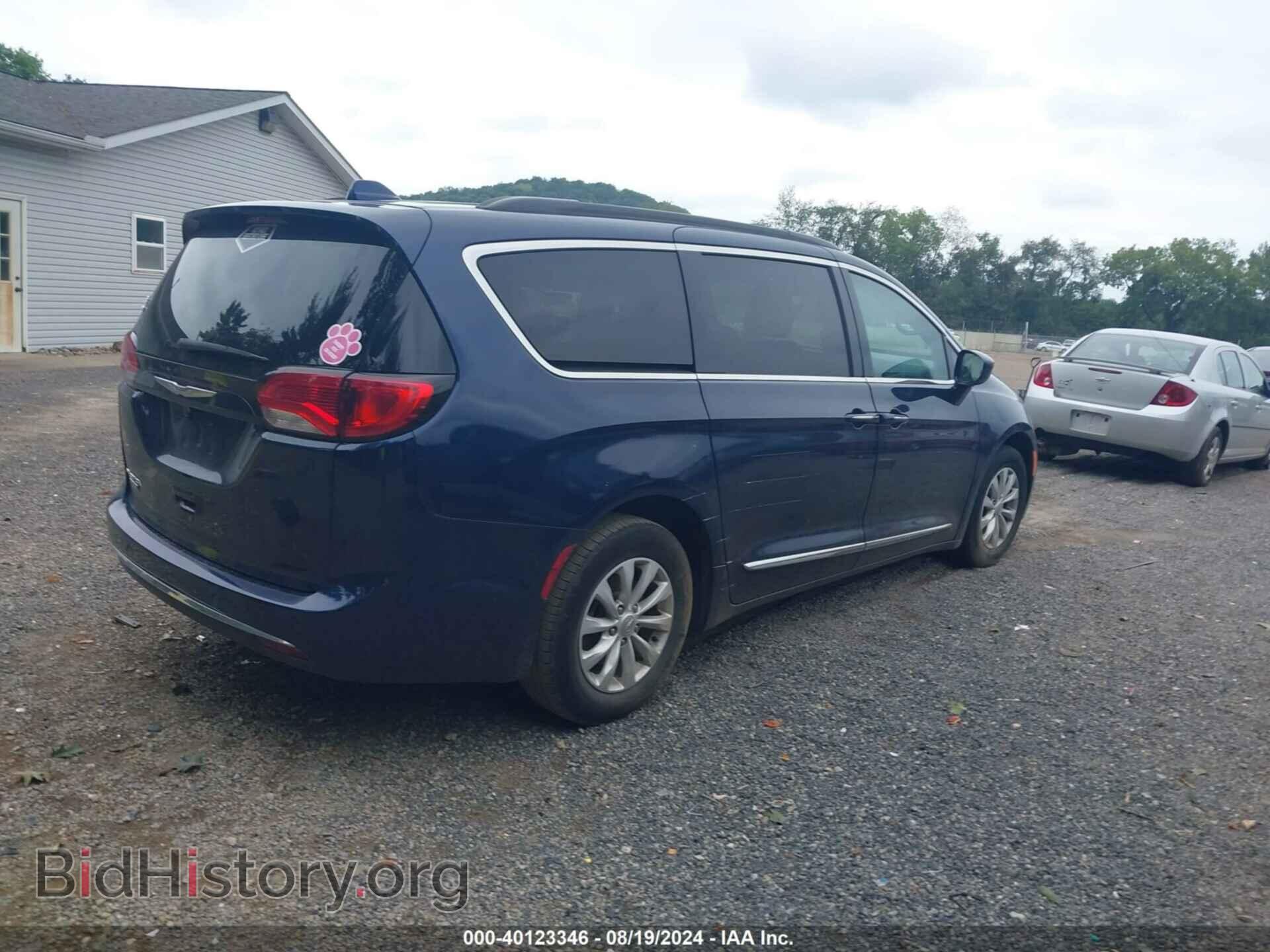 2017 CHRYSLER PACIFICA - VIN: 2C4RC1BG7HR705927 - Photo 4