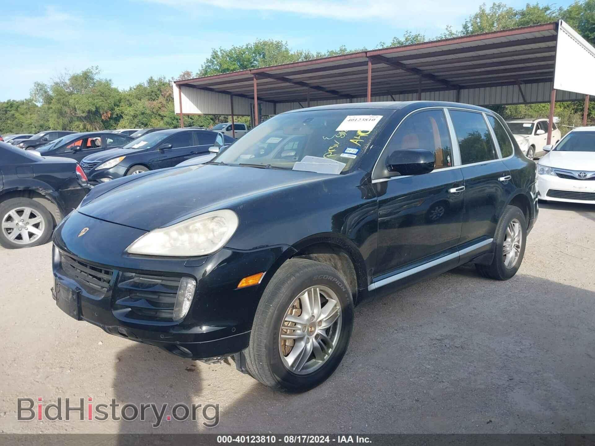 2008 PORSCHE CAYENNE - VIN: WP1AB29P58LA40545 - Photo 2