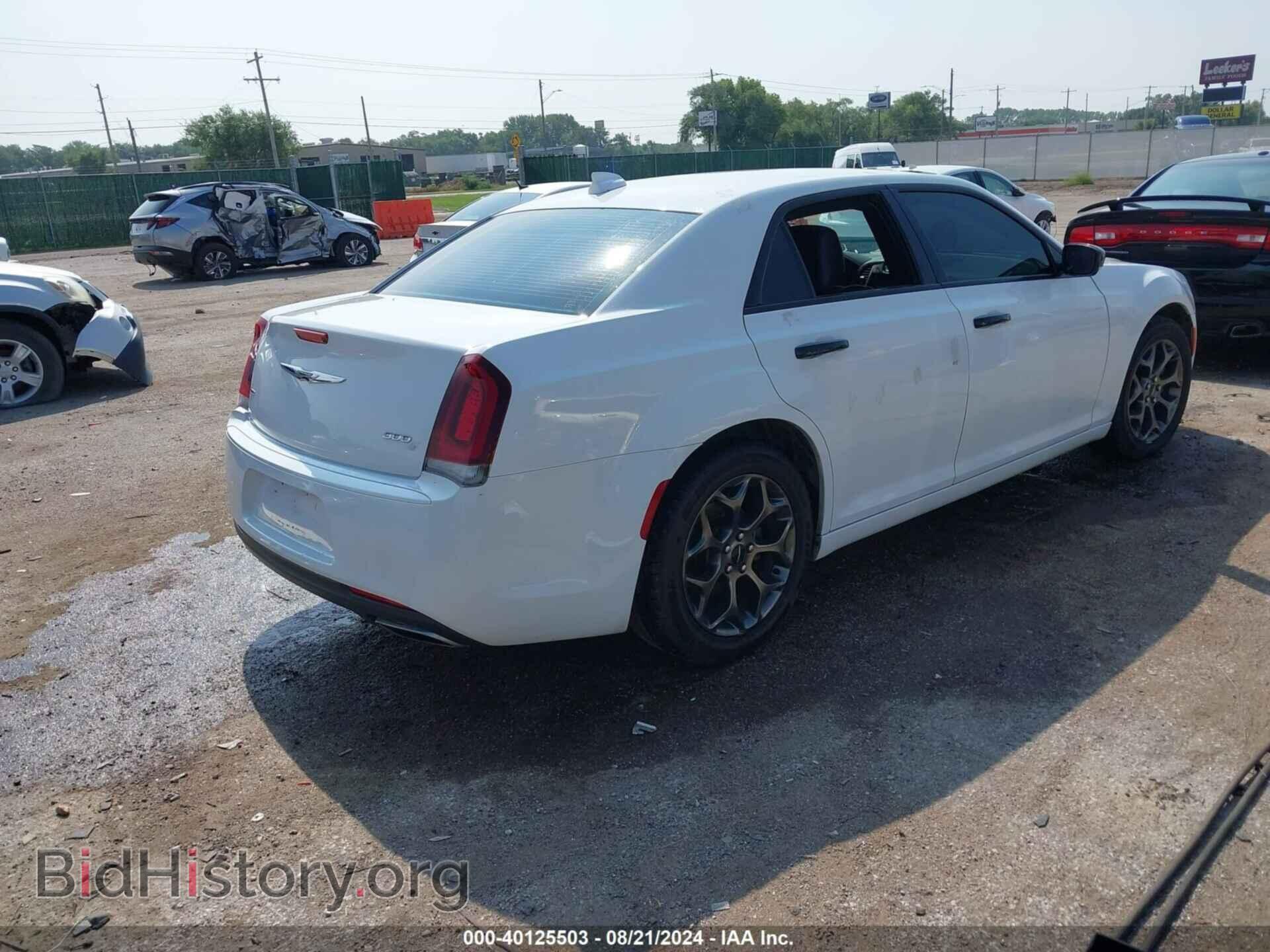 2016 CHRYSLER 300 - VIN: 2C3CCAGG9GH217036 - Фото 4