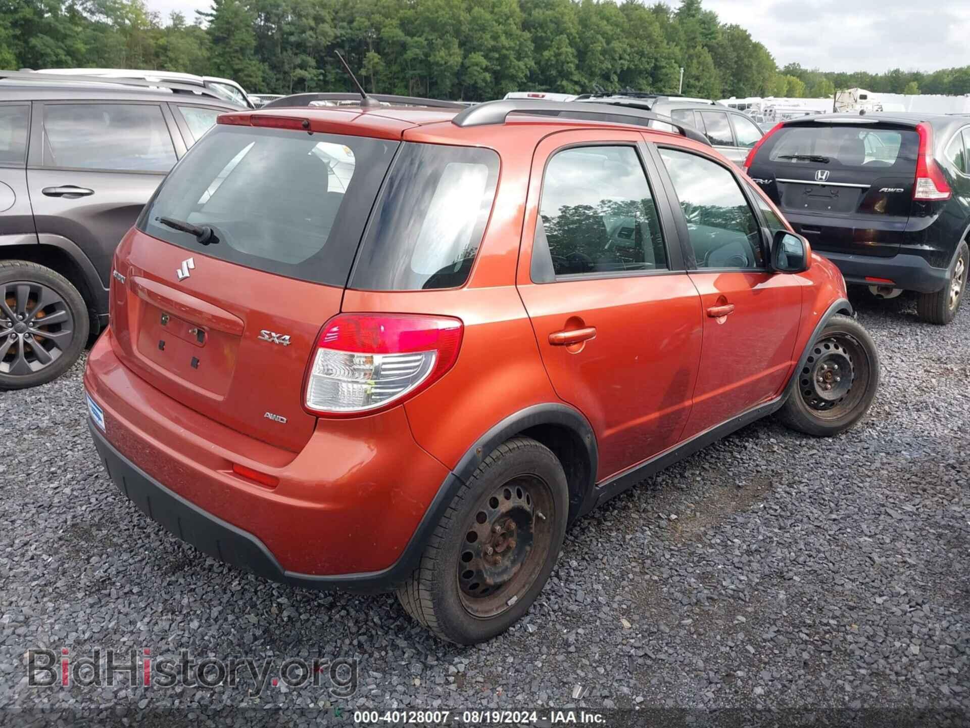 2011 SUZUKI SX4 - VIN: JS2YB5A36B6303437 - Photo 4