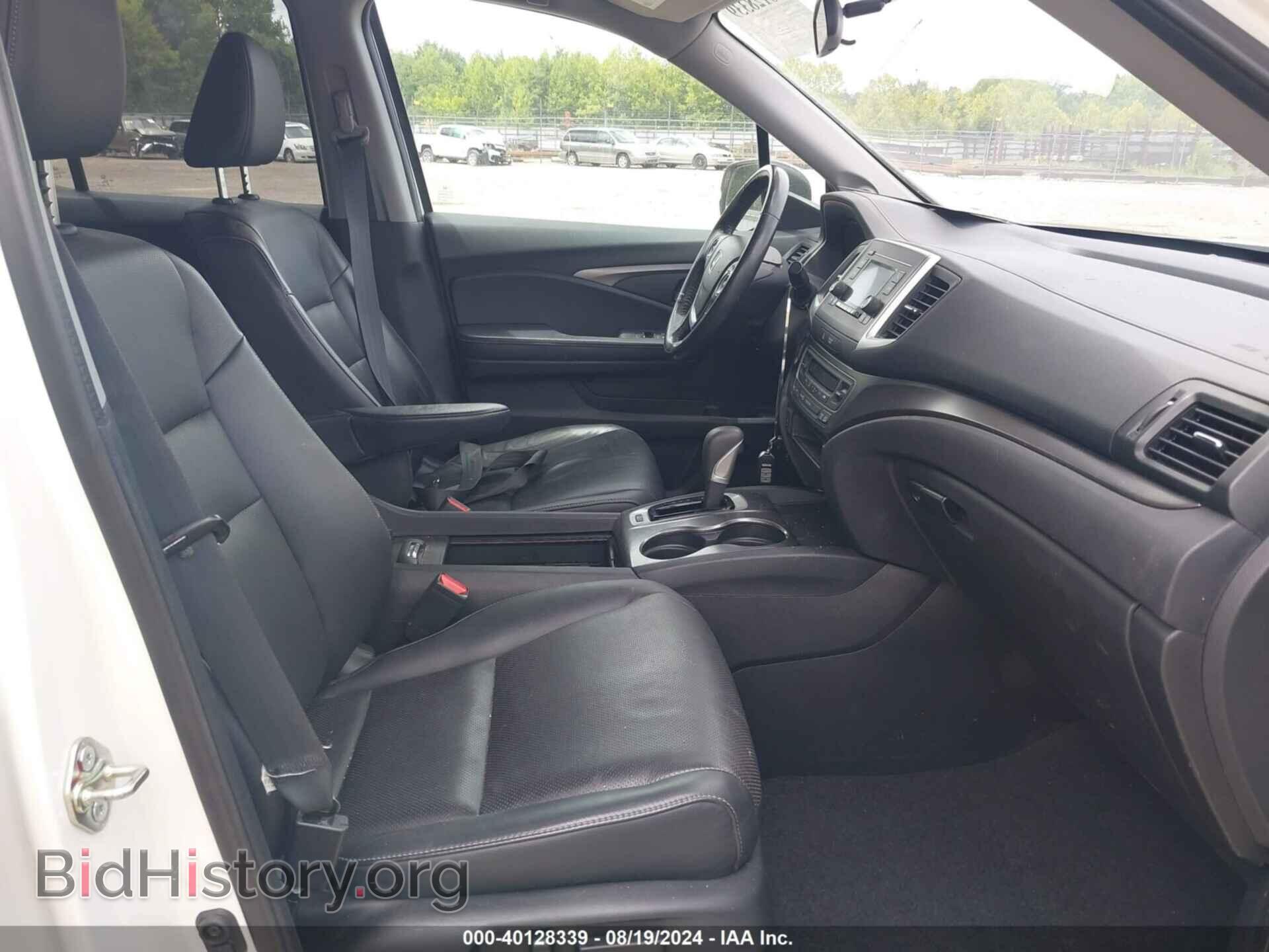 2019 HONDA RIDGELINE - VIN: 5FPYK3F53KB005643 - Фото 5