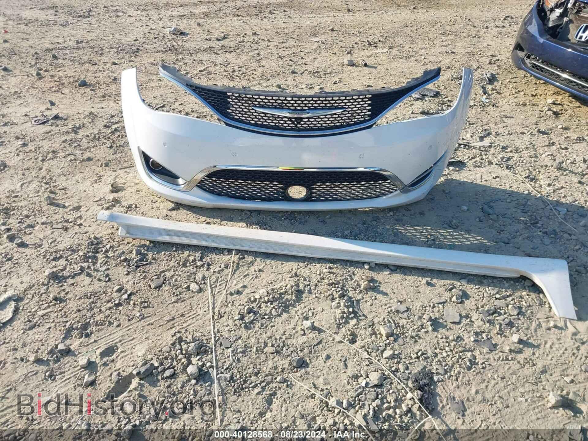 2017 CHRYSLER PACIFICA - VIN: 2C4RC1GG9HR560138 - Фото 12