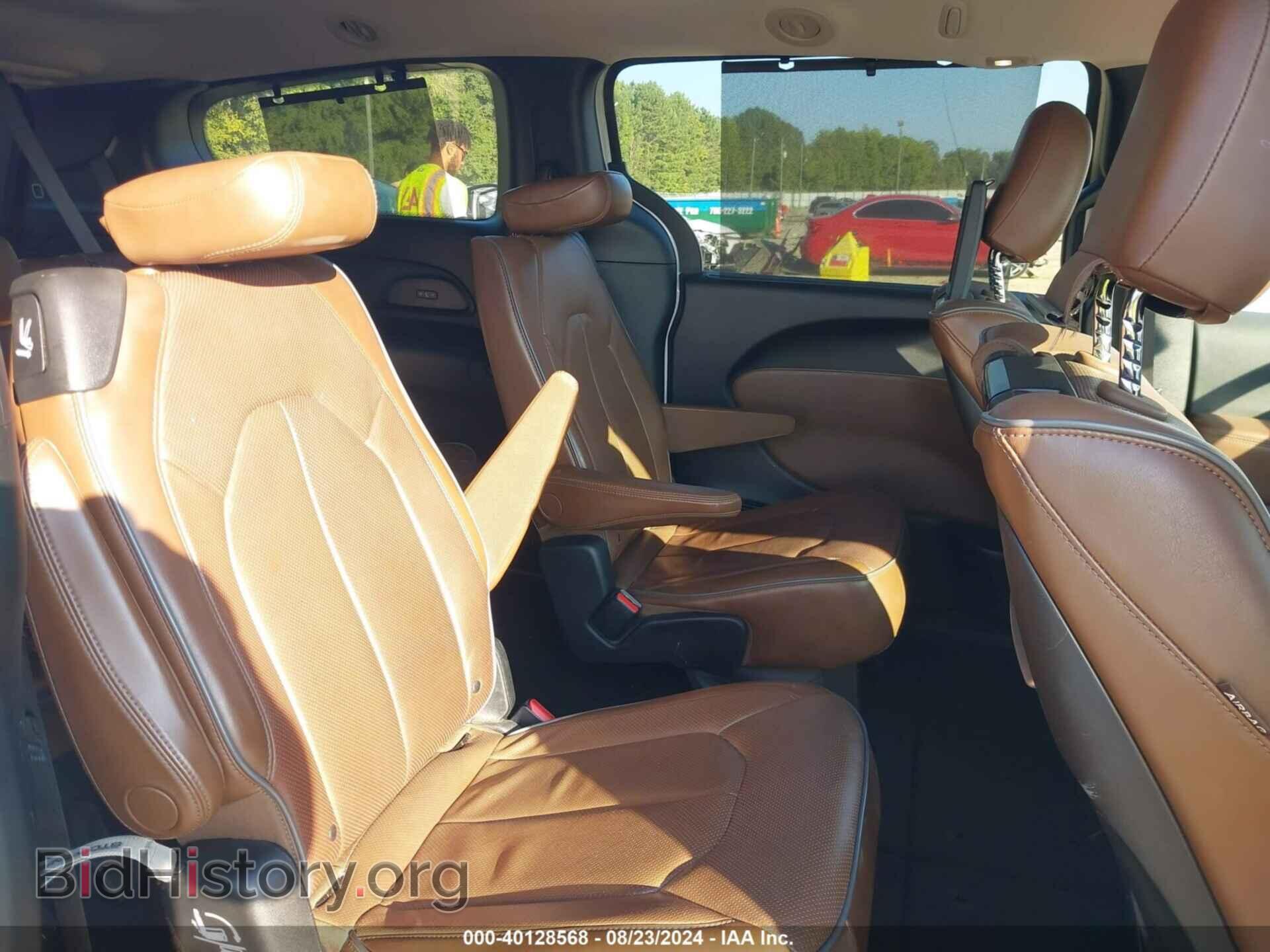 2017 CHRYSLER PACIFICA - VIN: 2C4RC1GG9HR560138 - Фото 8