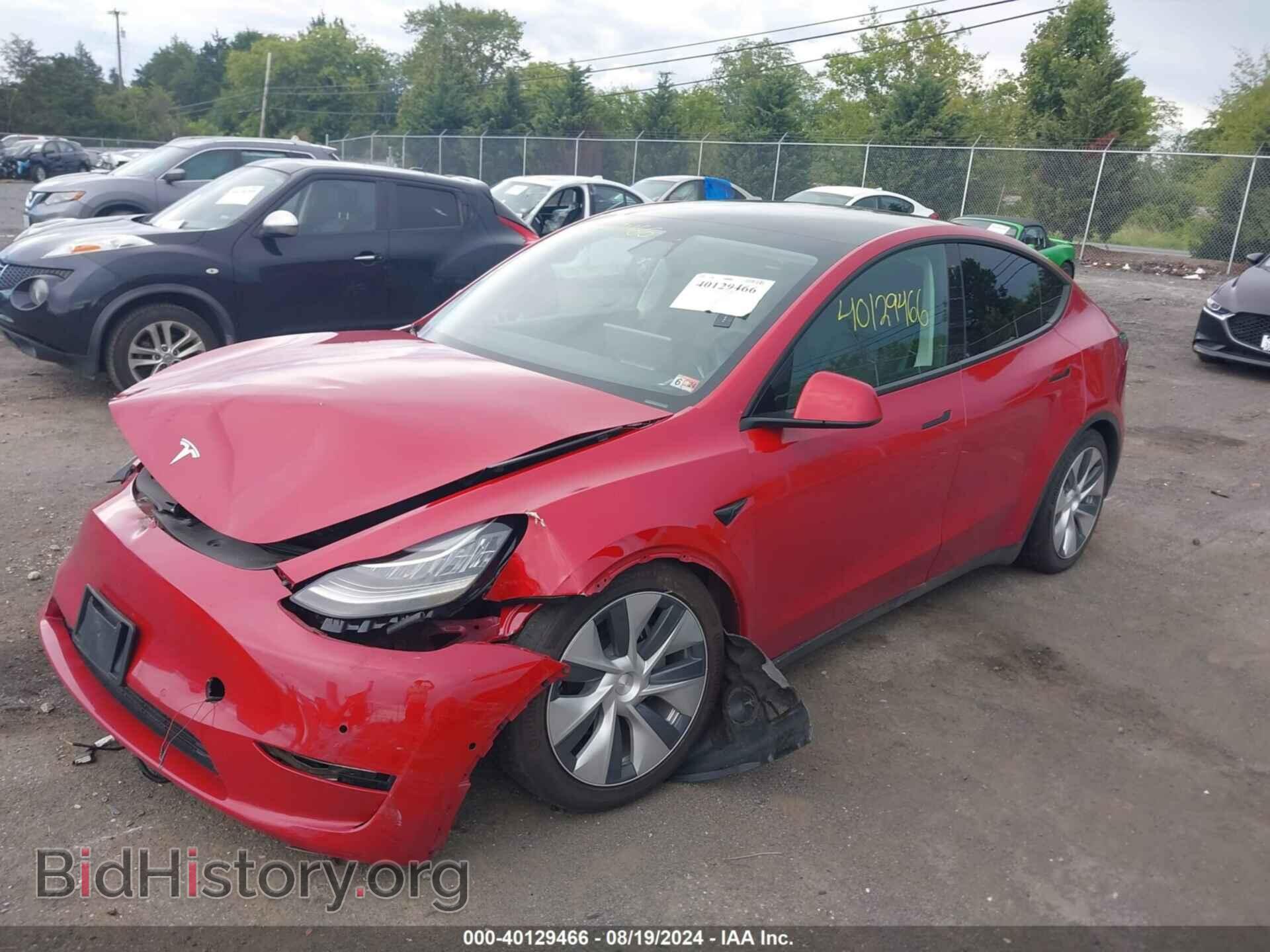 2022 TESLA MODEL Y - VIN: 7SAYGDEE2NF424334 - Фото 2