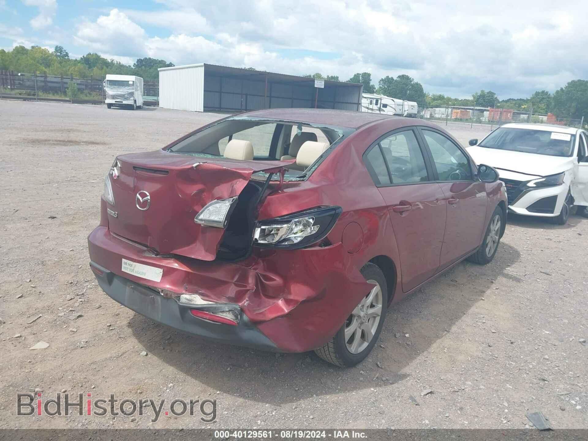2011 MAZDA MAZDA3 - VIN: JM1BL1VF5B1439002 - Фото 4