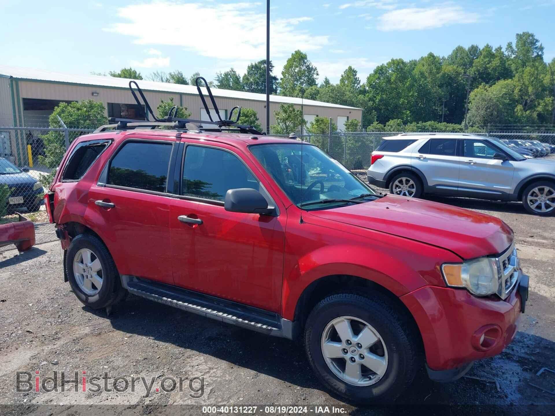 Photo 1FMCU0D77AKB28729 - FORD ESCAPE 2010